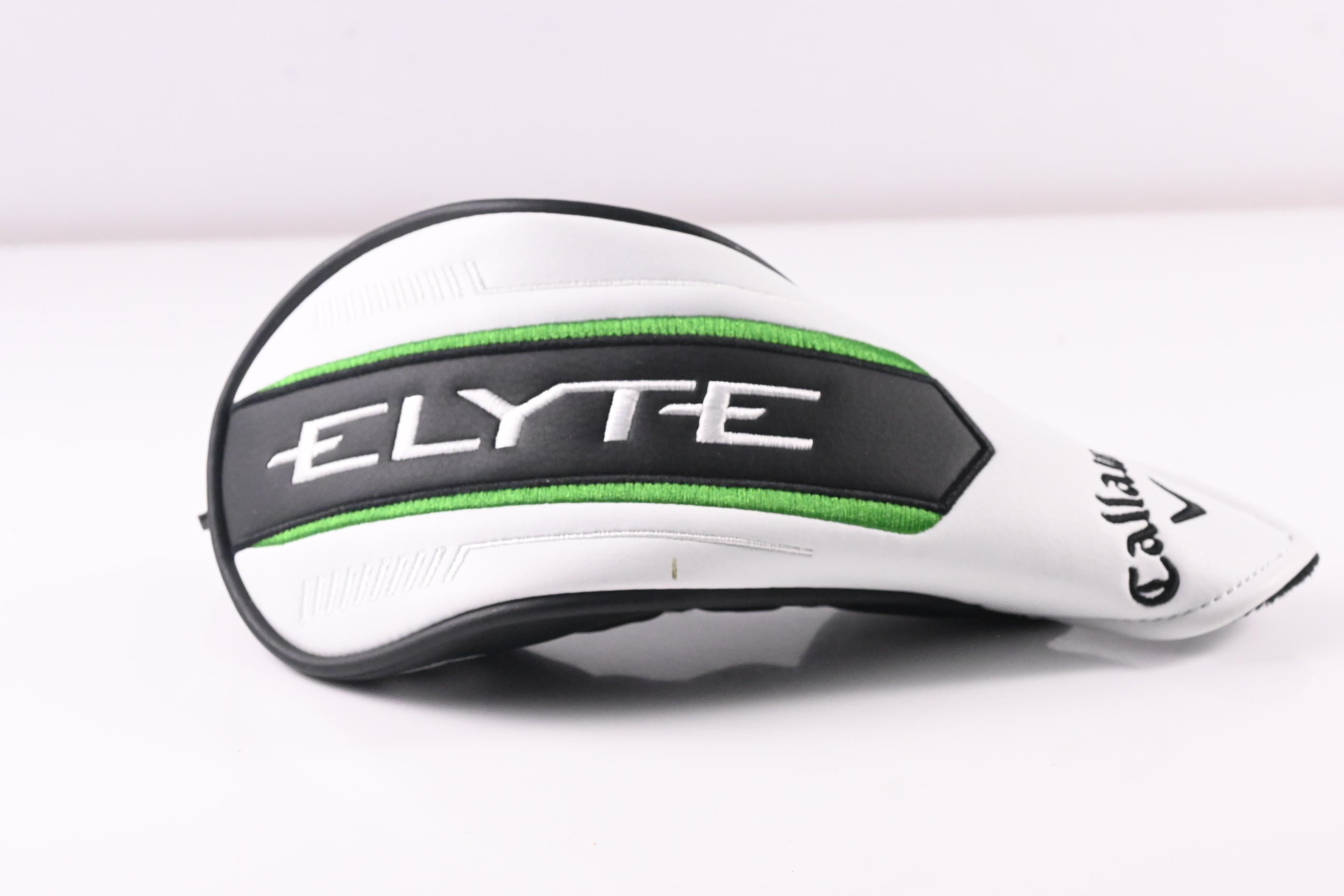 Callaway Elyte X #4 Hybrid / 21 Degree / Regular Flex Denali Charcoal 60 Shaft
