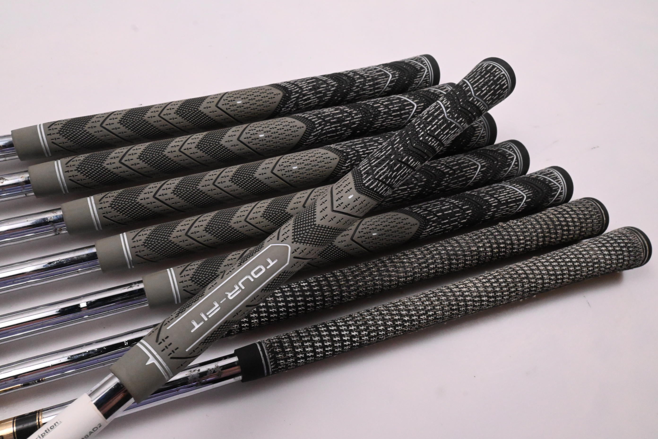 Mizuno MP-60 Irons / 3-PW / Regular Flex Dynamic Gold R300 Shafts