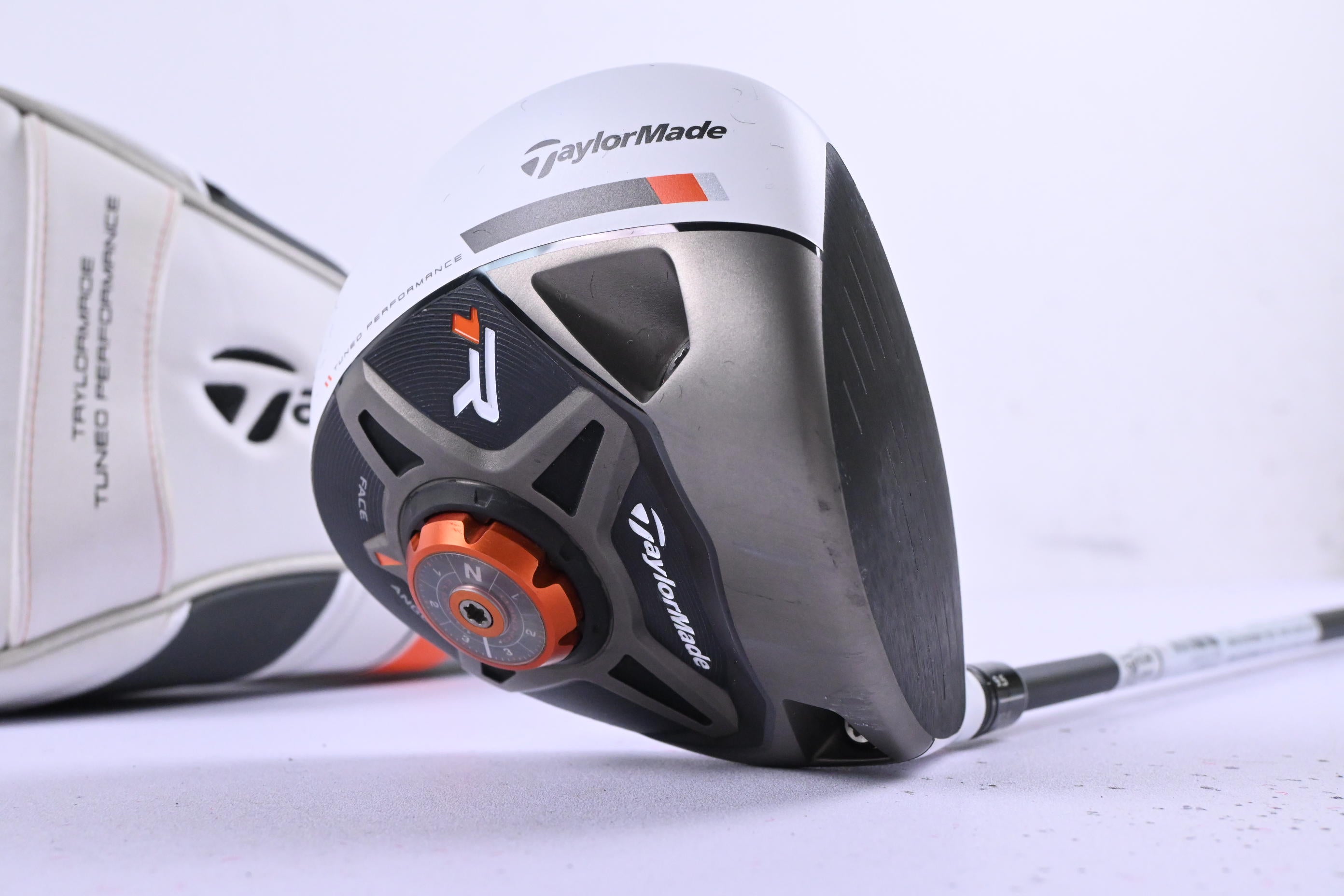 Taylormade R1 Driver / 12 Degree / Regular Flex Aldila RIP Phenom 55 Shaft