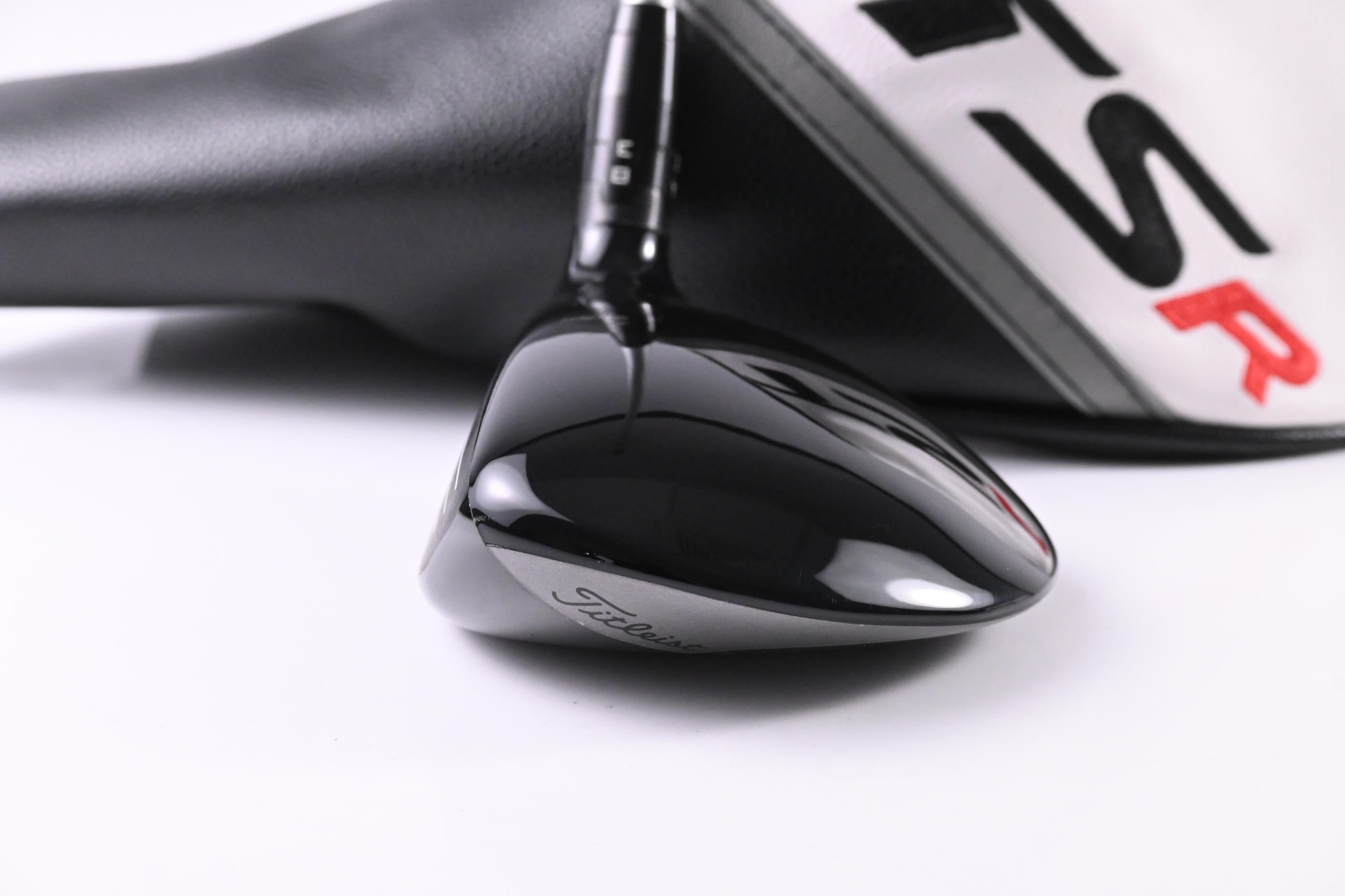 Left Hand Titleist TSR1 #5 Wood / 18 Degree / Senior Flex Aldila Ascent PL 40