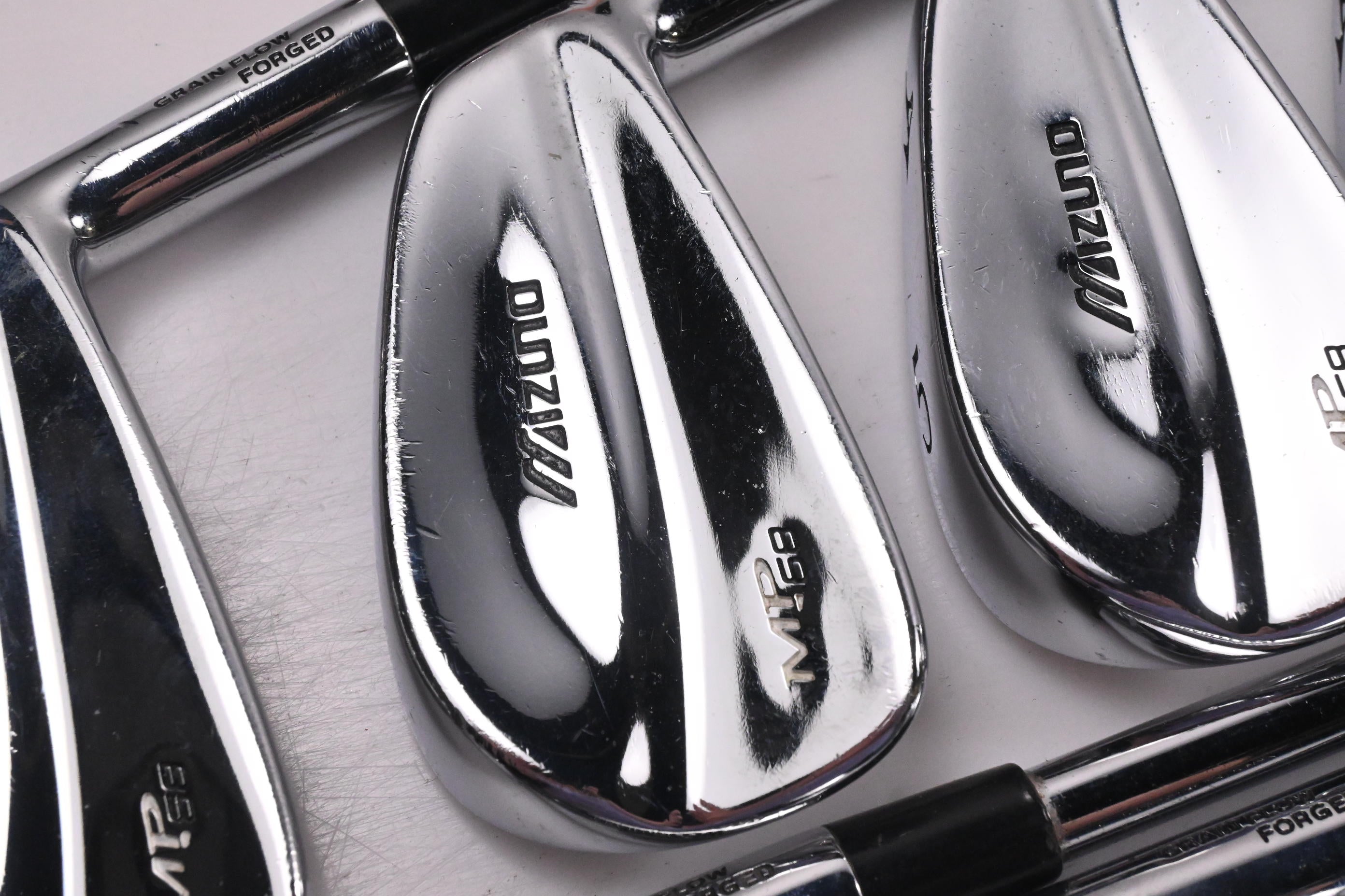 Mizuno MP-68 Irons / 3-PW / Regular Flex Dynamic Gold R300 Shafts