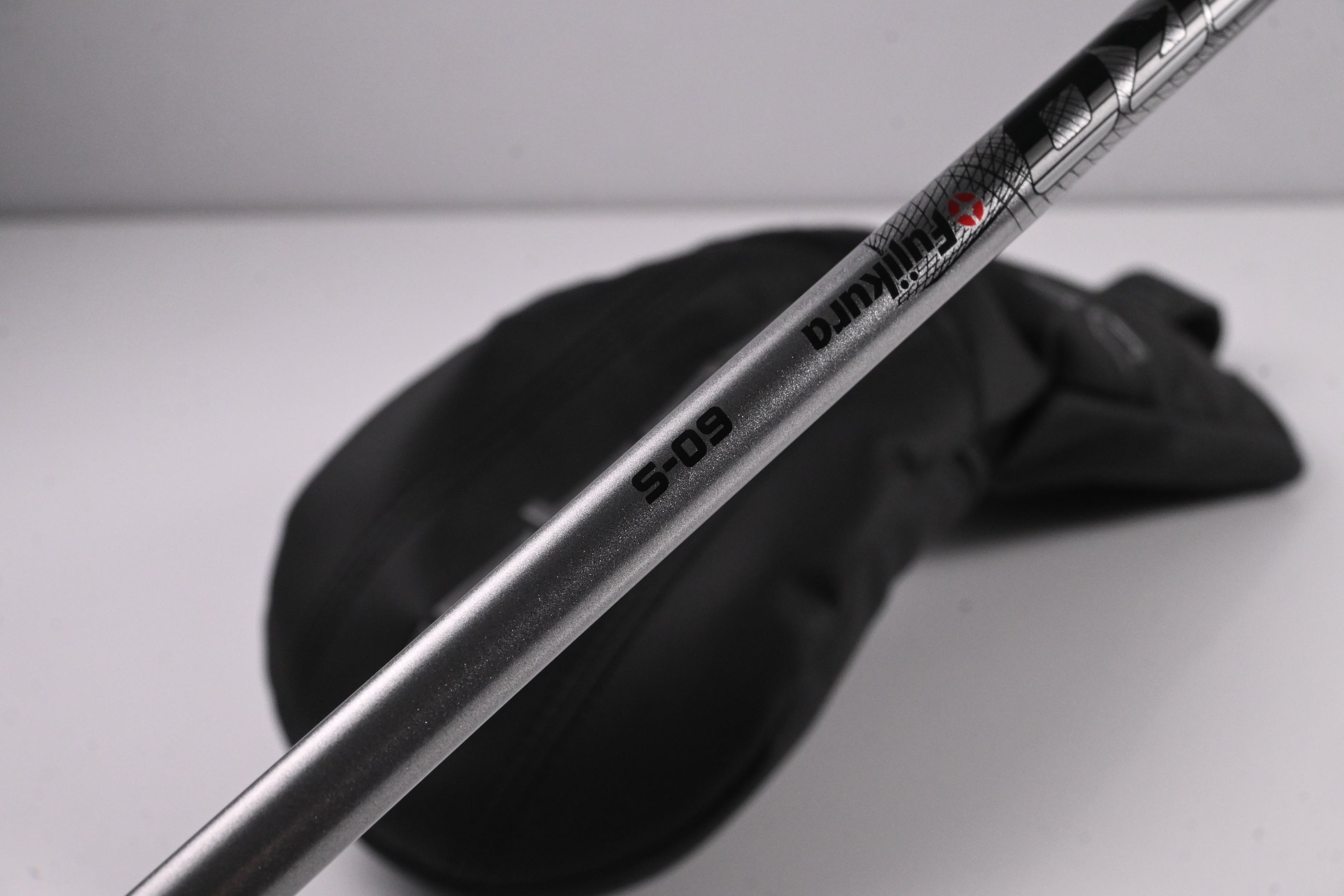 Cobra DS-Adapt LS Driver / 10.5 Degree / Stiff Flex Fujikura Pro 60 Shaft