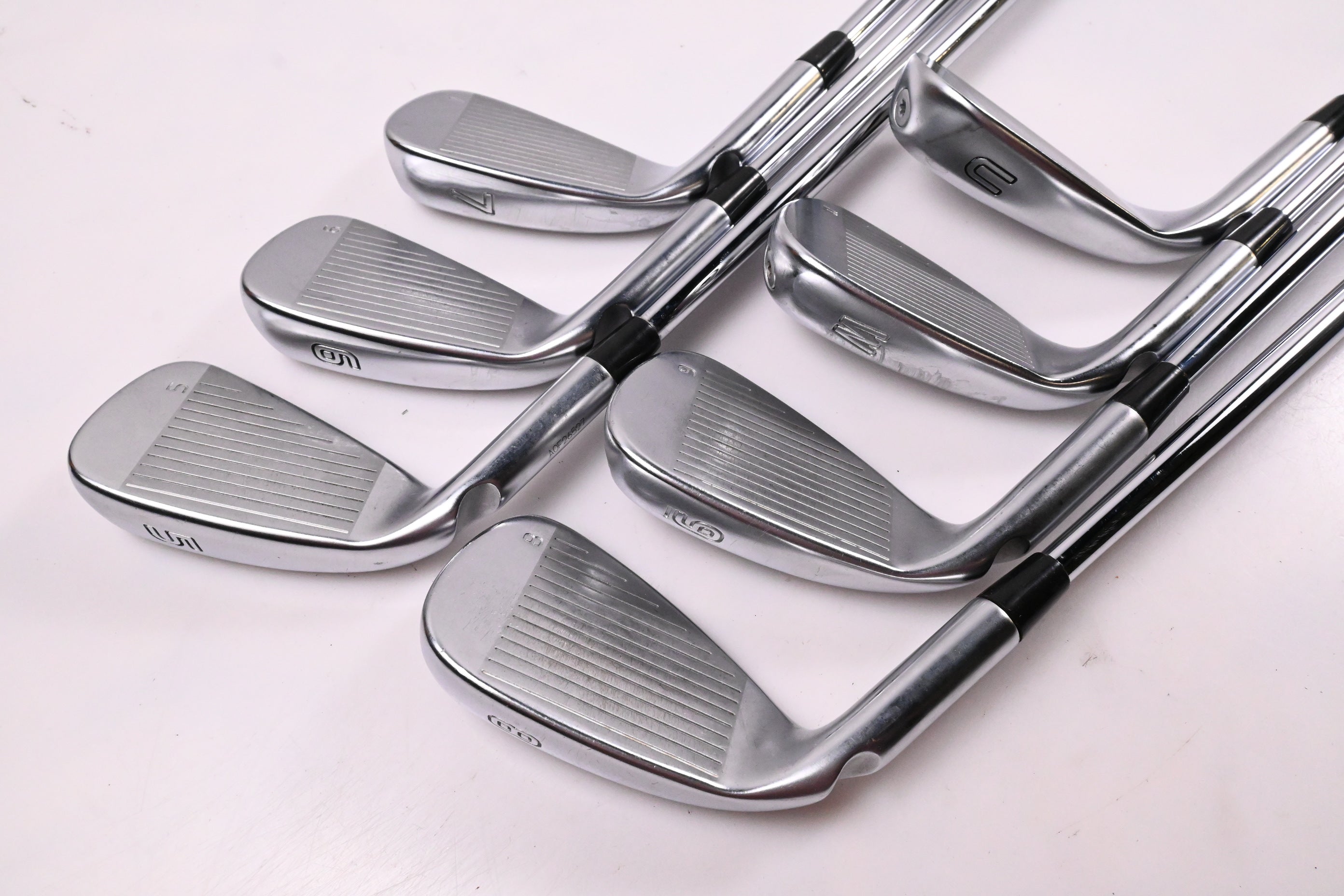 Ping G410 Irons / 5-PW+GW / Red Dot / Regular Flex Dynamic Gold 105 R300 Shafts
