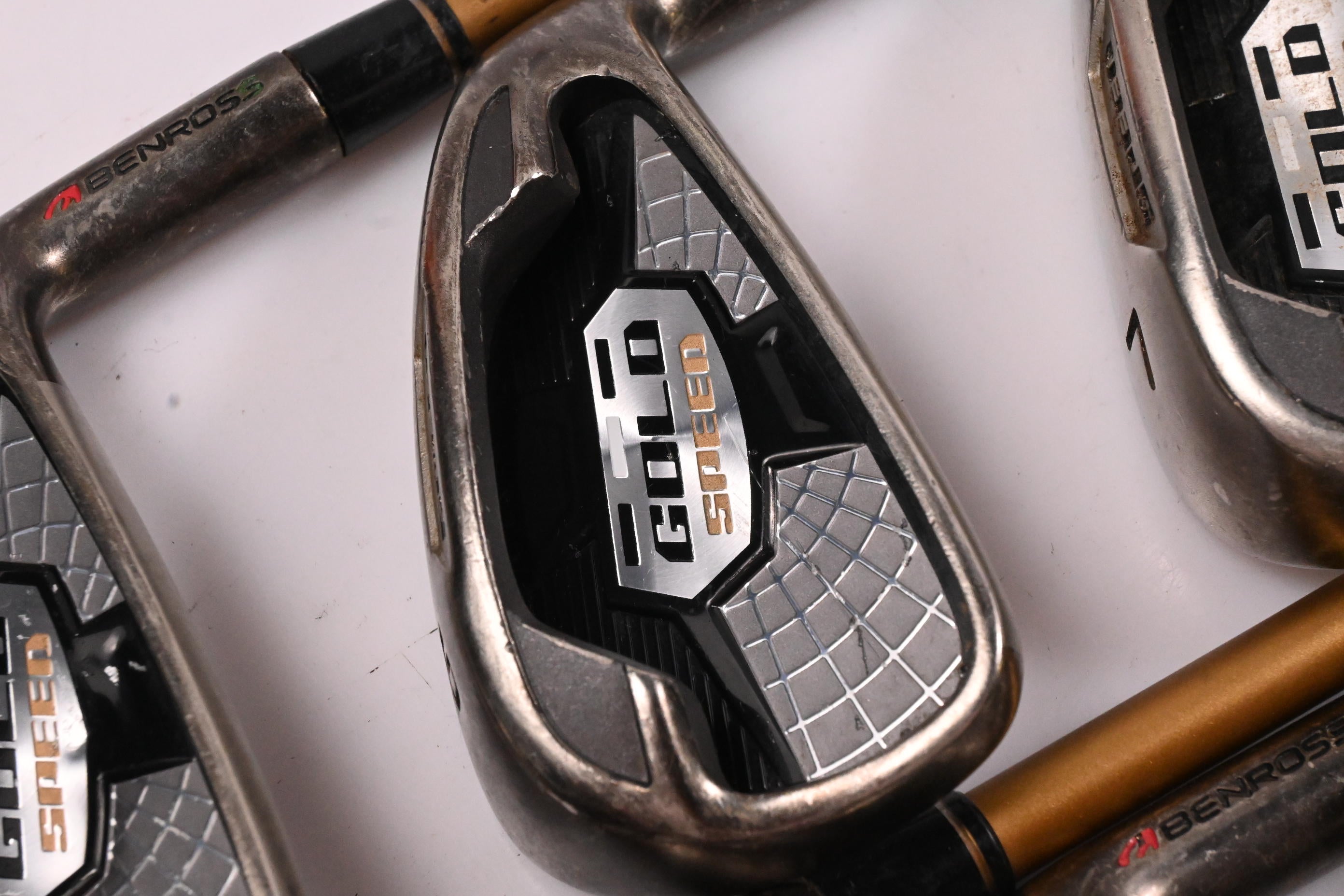 Benross Gold Speed Irons / 5-PW+SW / Senior Flex Aldila Gold Shafts