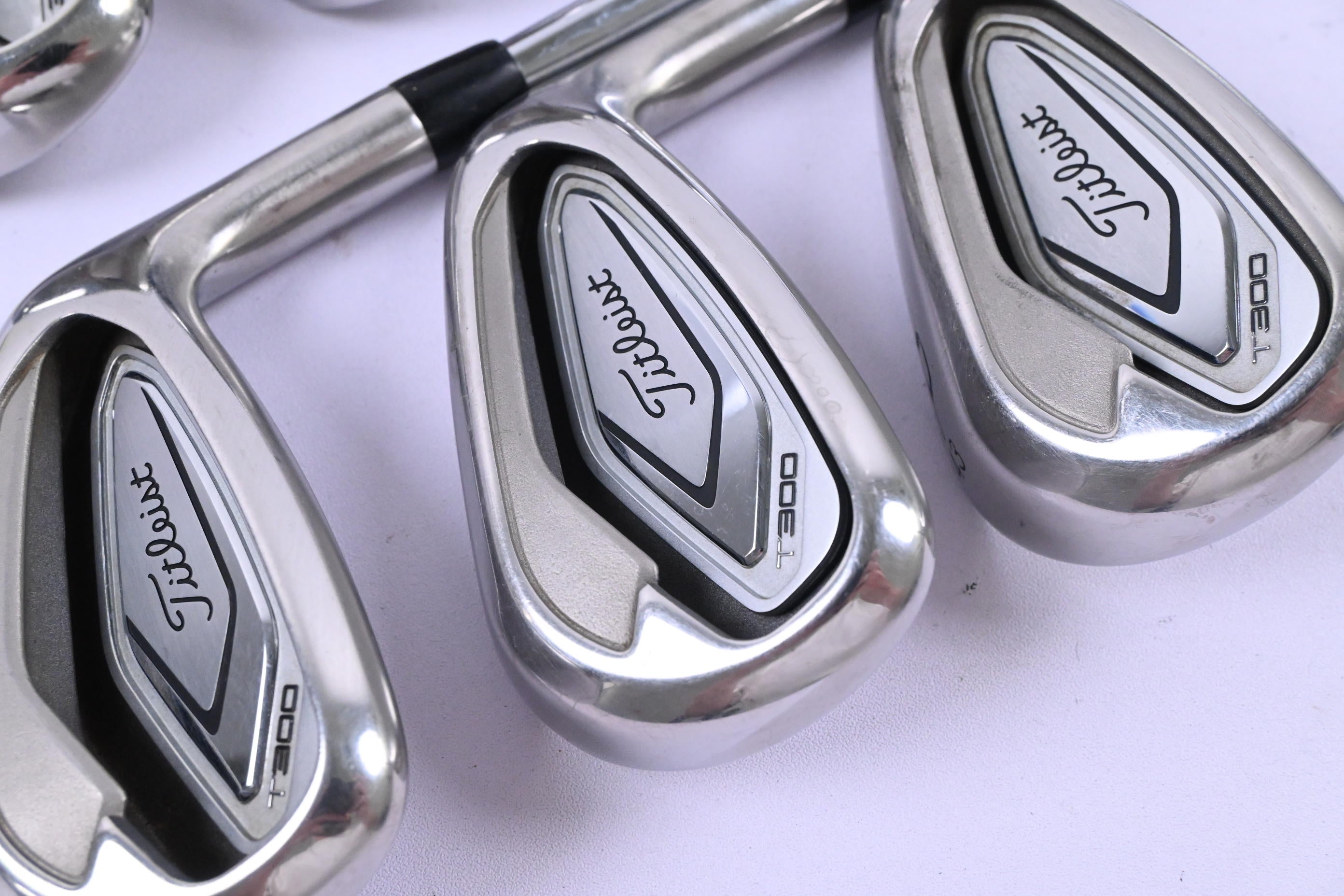 Titleist T300 2019 Irons / 5-PW / Regular Flex N.S.Pro 880 AMC Shafts