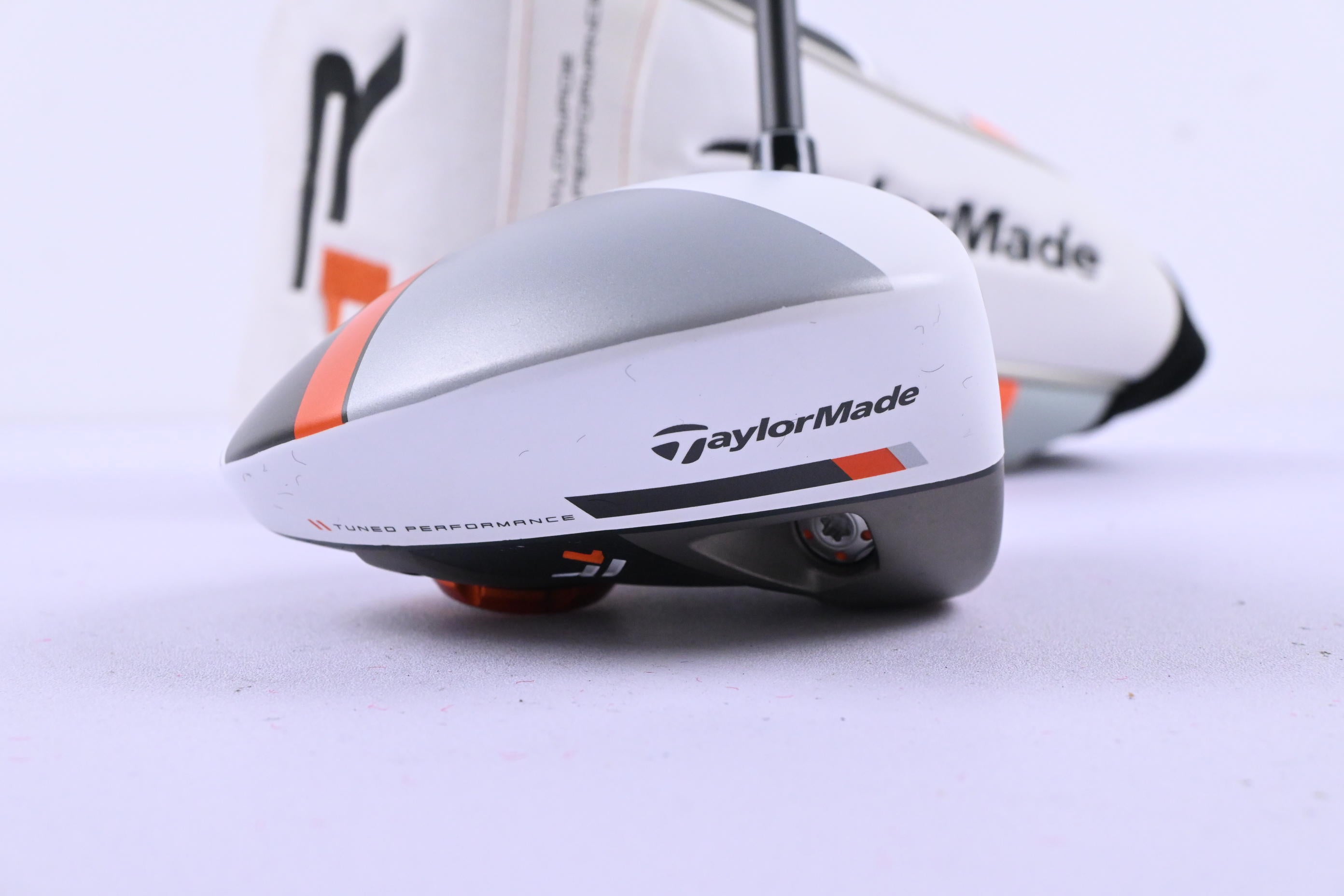 Taylormade R1 Driver / 12 Degree / Regular Flex Aldila RIP Phenom 55 Shaft
