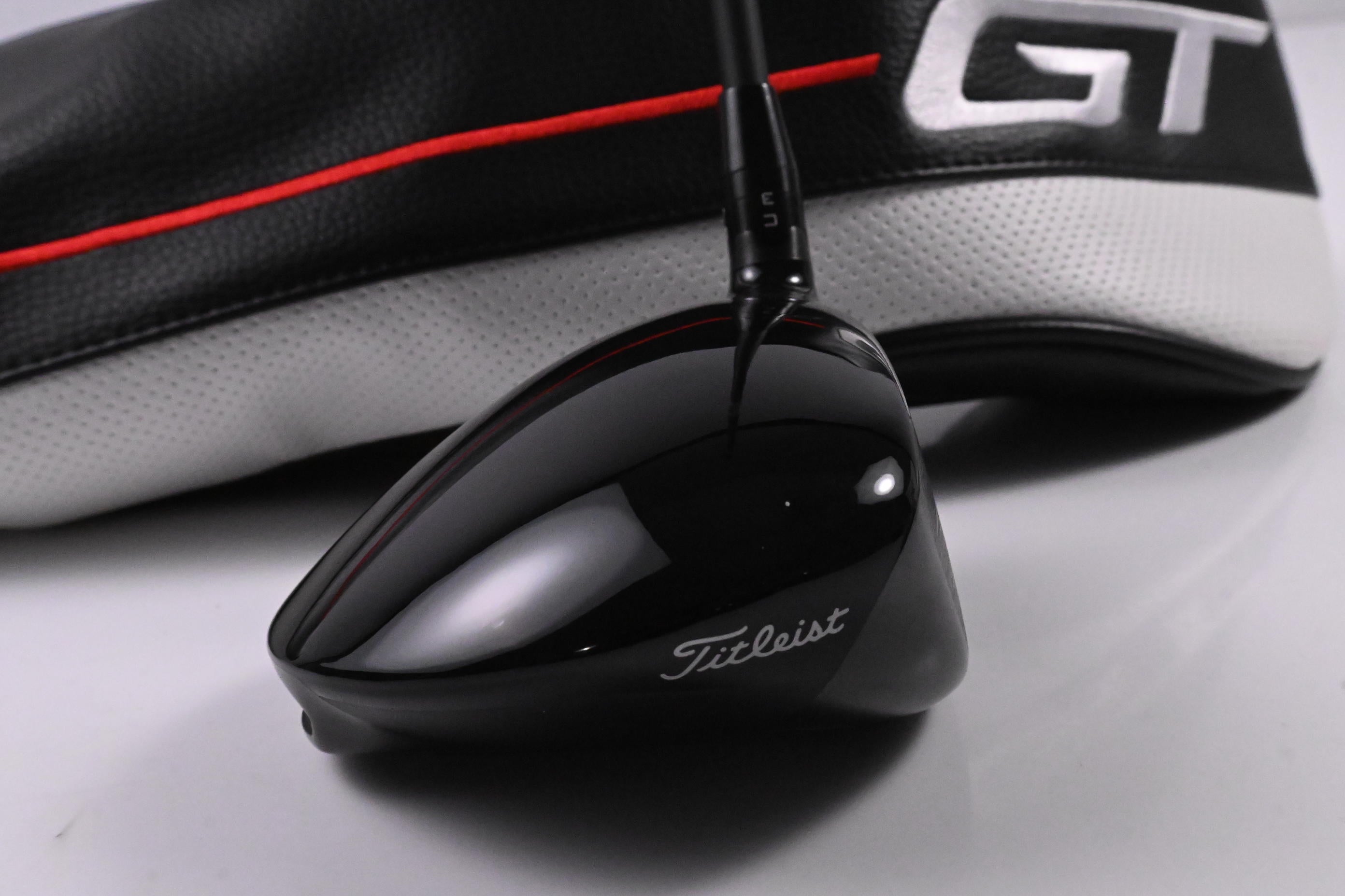 Titleist GT4 Driver / 9 Degree / Stiff Flex Project X HZRDUS Black 60 Shaft