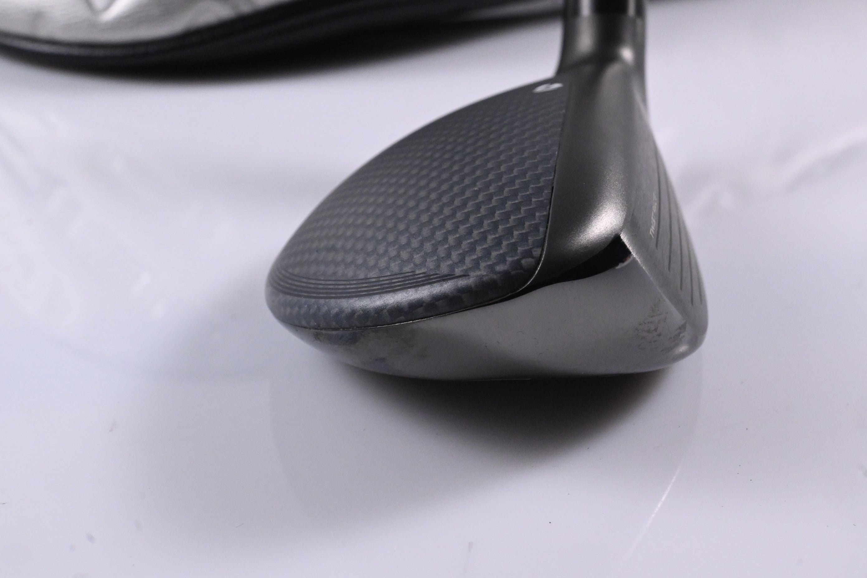 Taylormade Qi35 #4 Hybrid / 22 Degree / Regular Flex Fujikura Ventus Blue '25 6