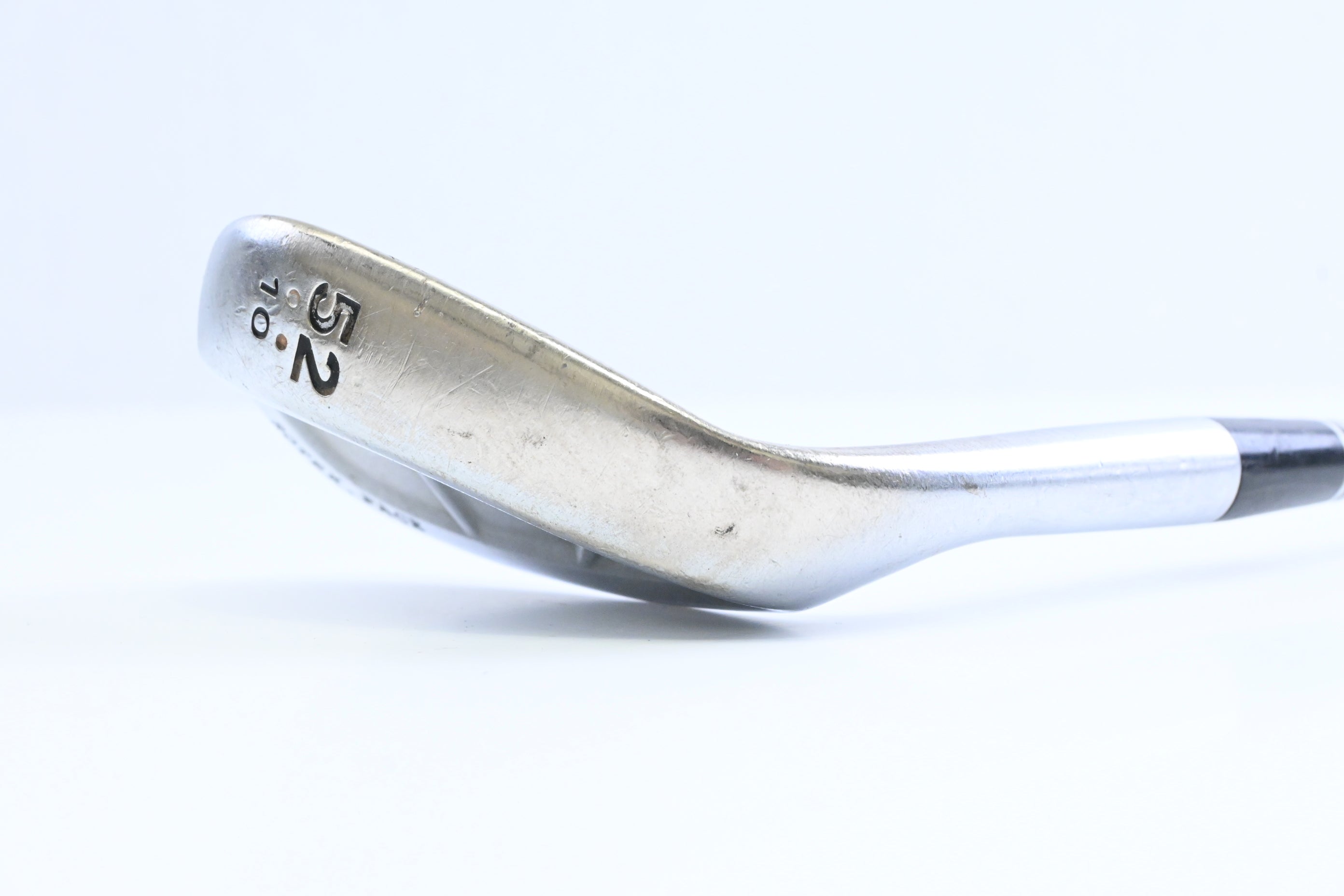 Cleveland 588 RTX Gap Wedge / 52 Degree / Wedge Flex Dynamic Gold Shaft