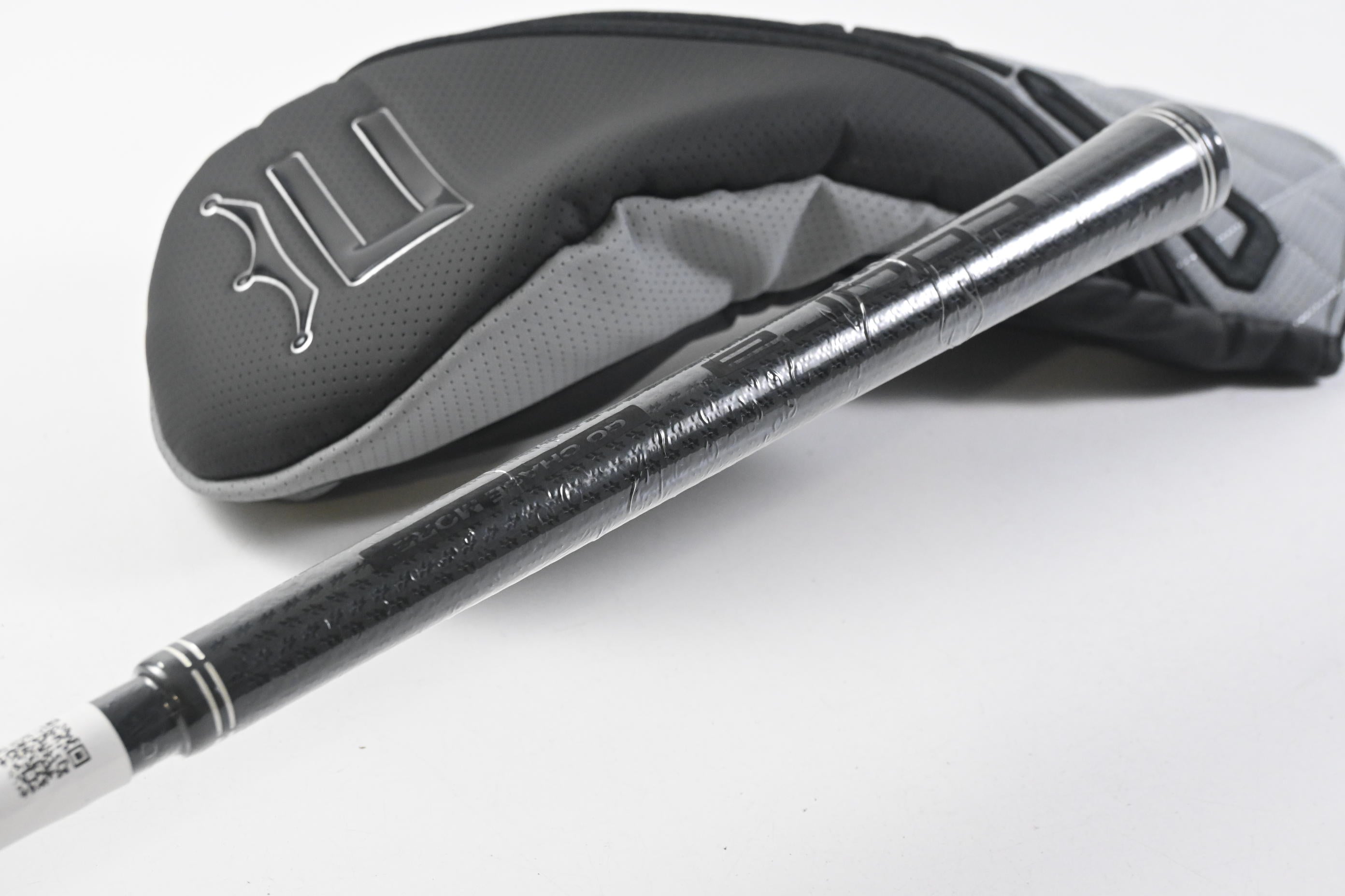 Cobra OPTM X Driver / 10.5 Degree / Stiff Flex Kai'li Dark Waves Blue 60 Shaft