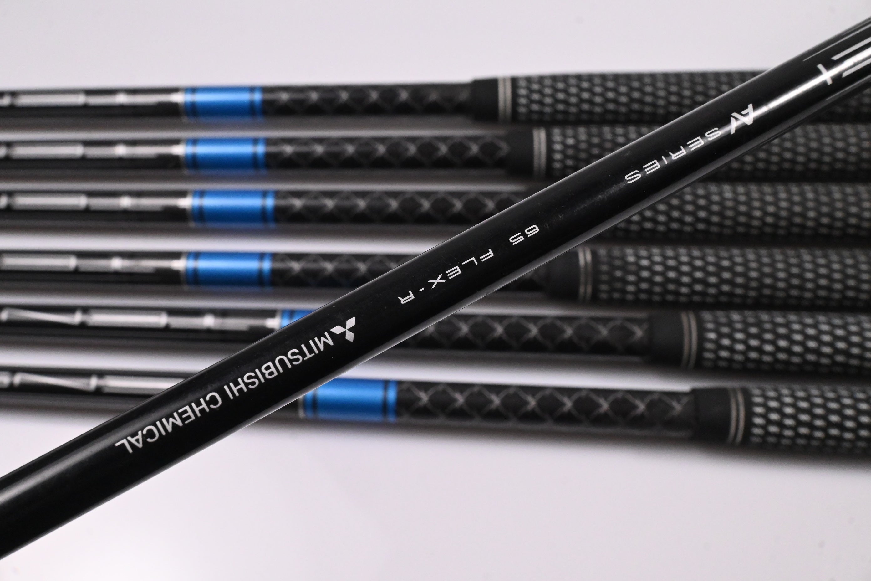 Callaway Rogue ST Pro Irons / 4-PW / Regular Flex Tensei AV Blue 65 Shafts