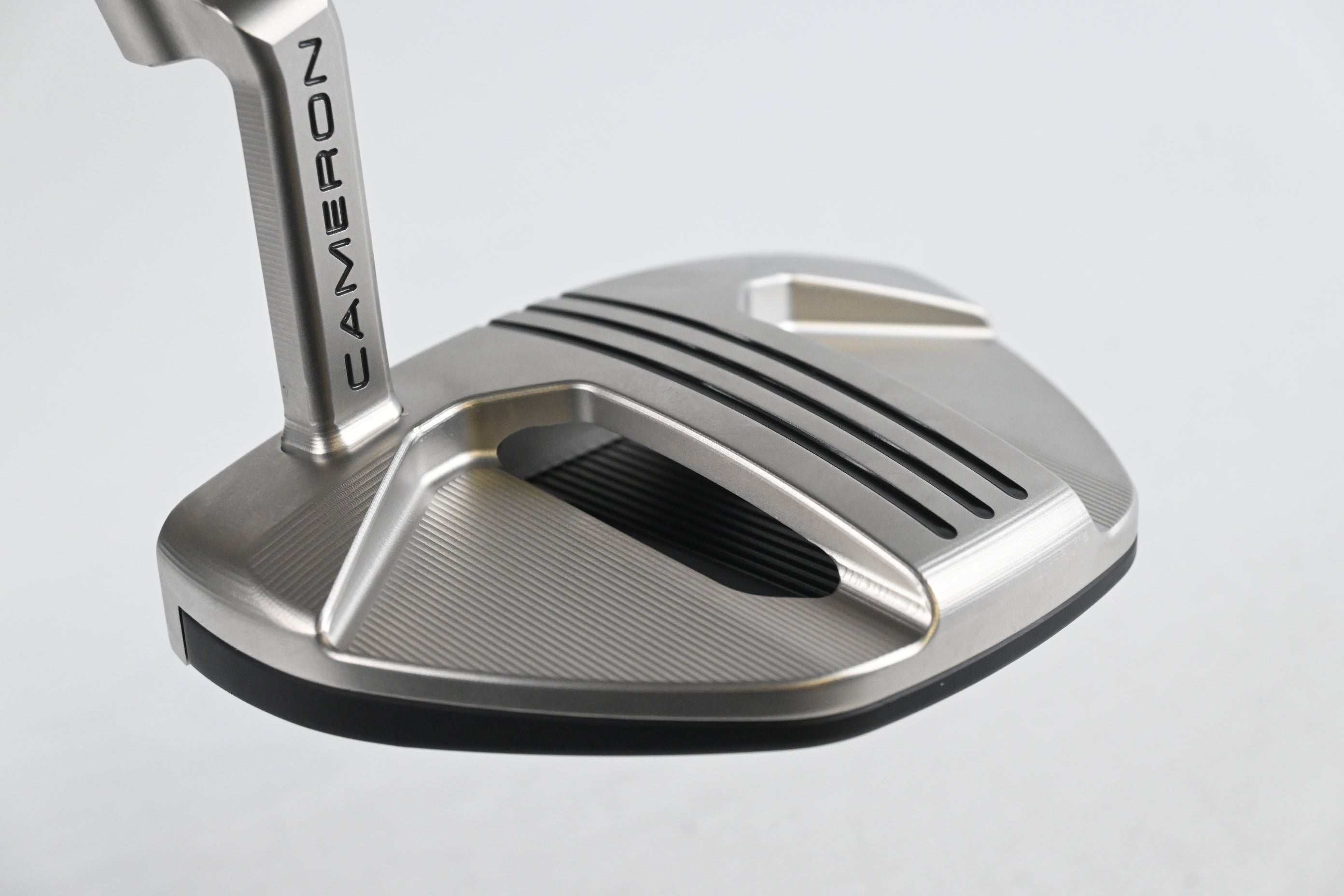 Scotty Cameron 2026 Phantom 3.2 Putter / 34 Inch