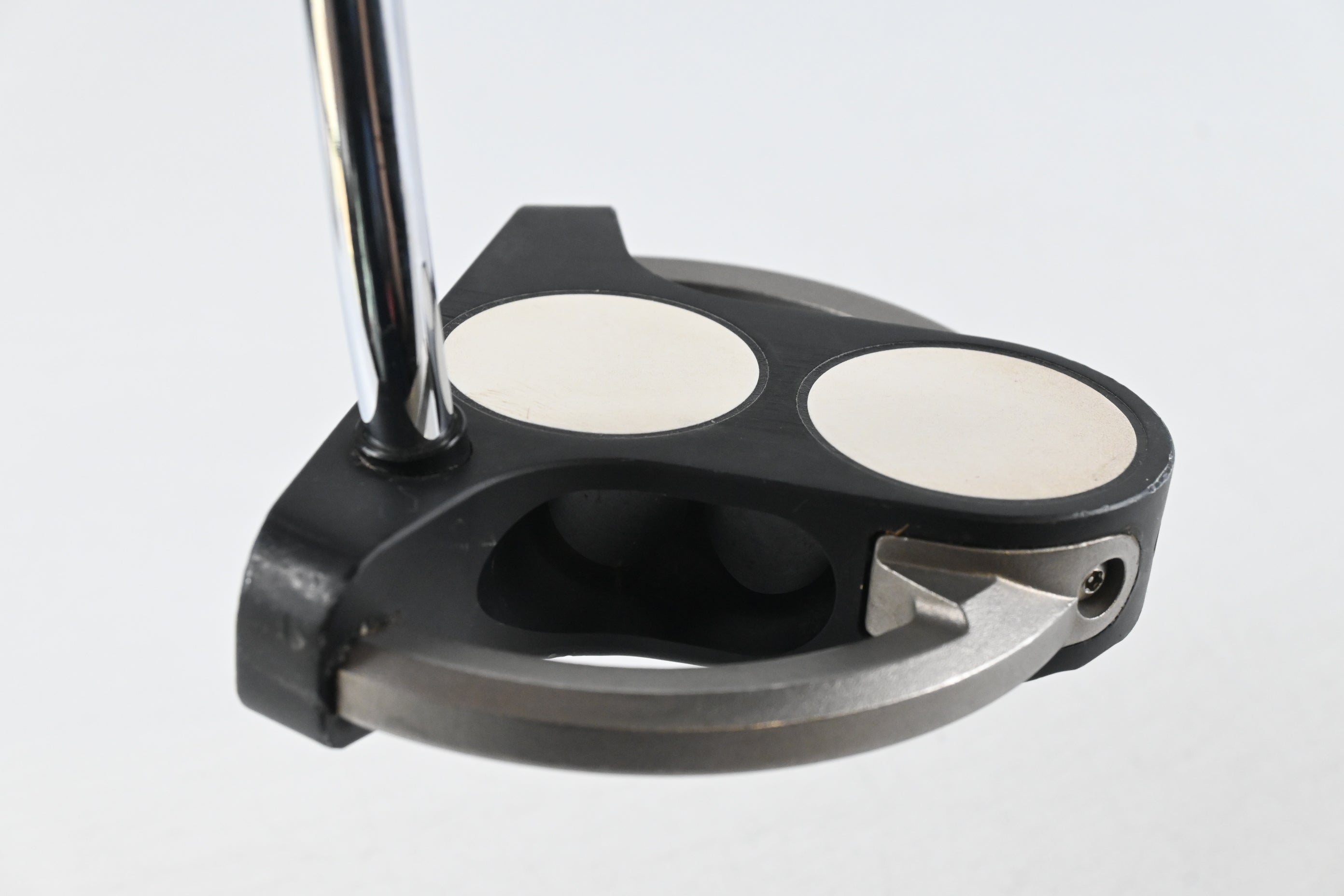 Odyssey White Hot XG 2-Ball SRT Broom Handle Putter / 41.5 Inch