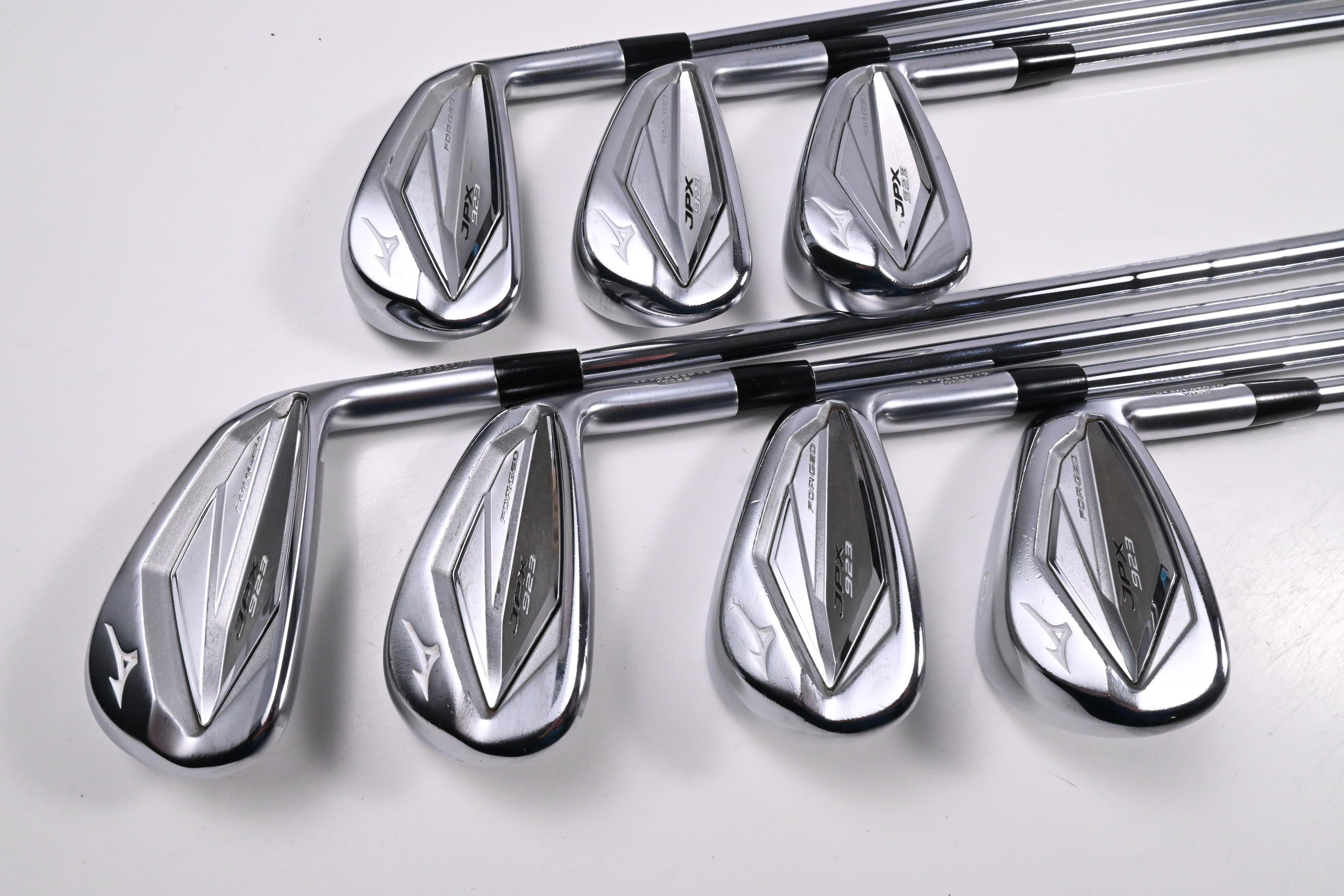 Mizuno JPX 923 Forged Irons / 4-PW / Stiff Flex NS Pro 950GH Neo Shafts
