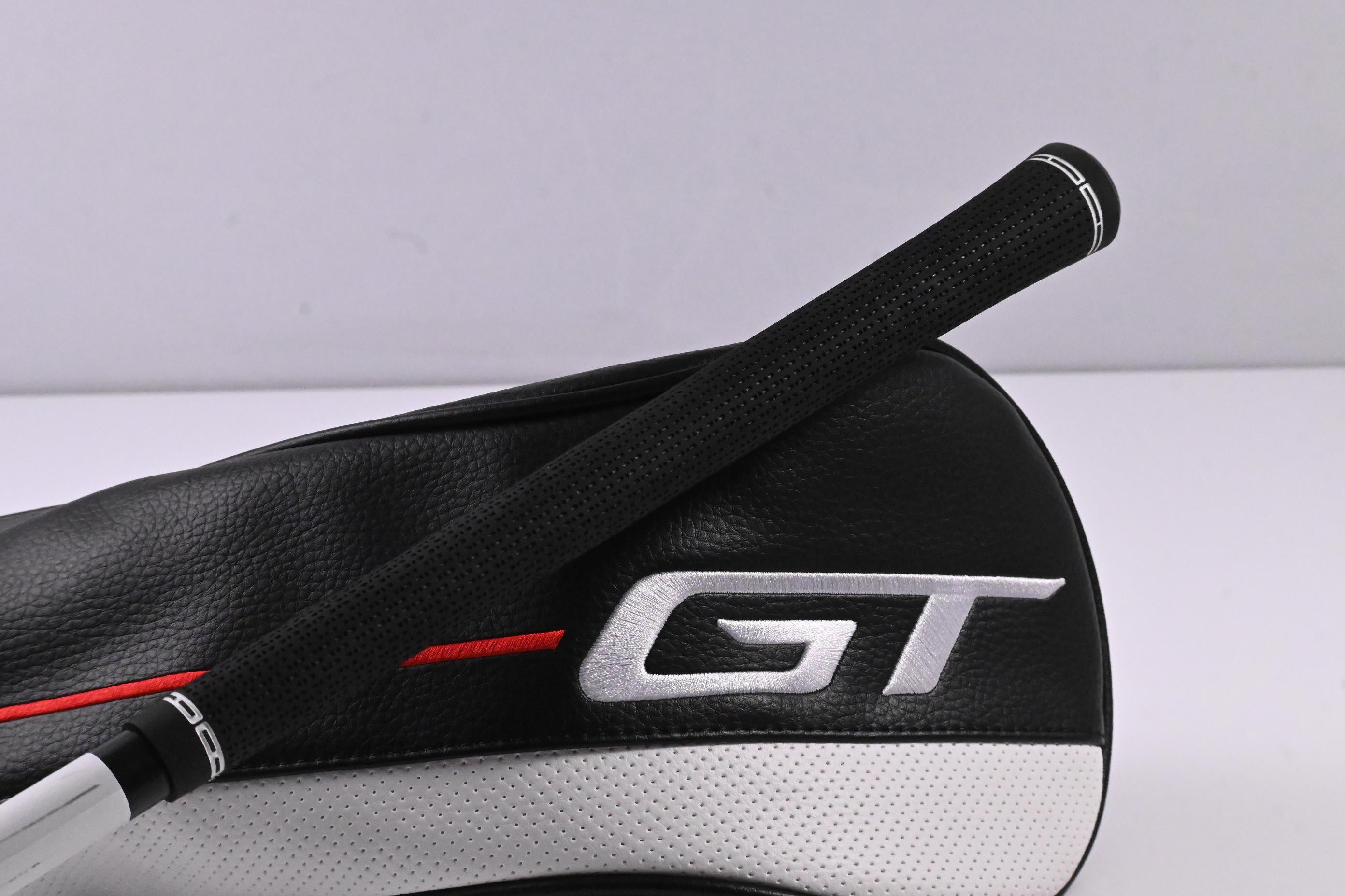 Titleist GT4 Driver / 9 Degree / Stiff Flex Project X HZRDUS Black 60 Shaft