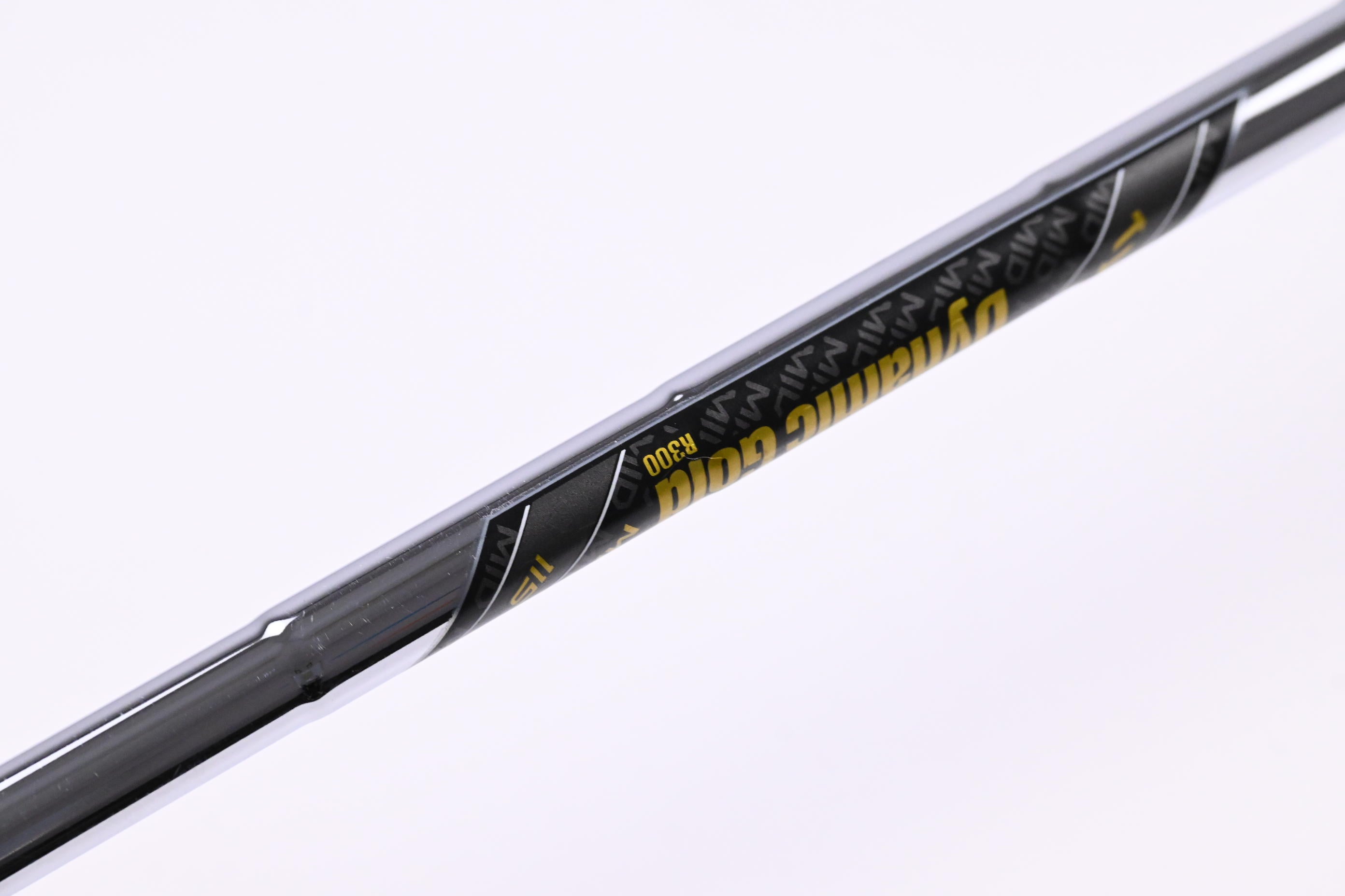 Wilson Staff Model CB 2024 #7 Iron / Regular Flex Dynamic Gold Mid 115 R300