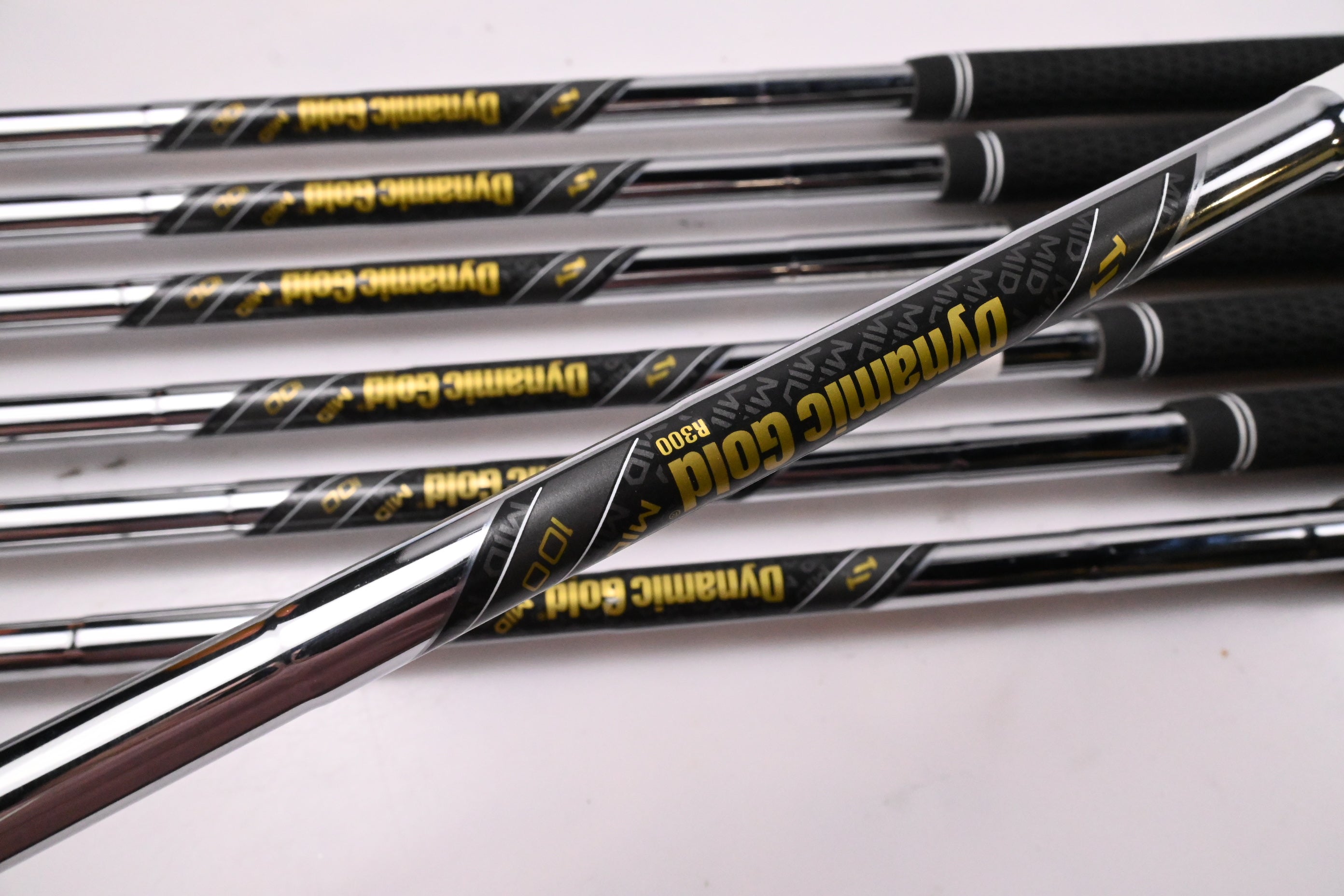 Ping G730 Irons / 5-PW+50° / Blue Dot / Regular Flex Dynamic Gold Mid 100 R300