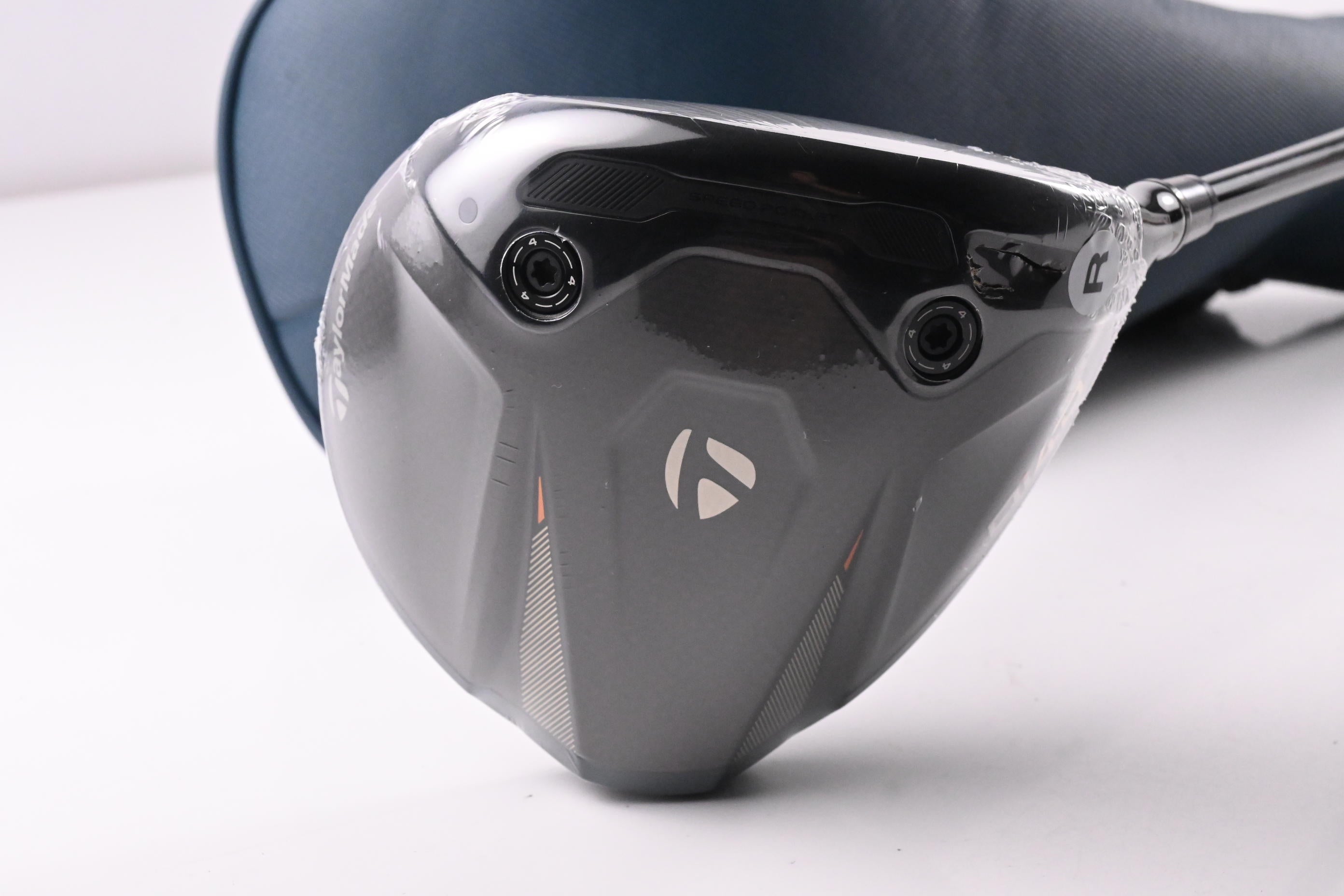 Taylormade Qi4D Driver / 10.5 Degree / Stiff Flex Project X HZRDUS Gen4 Black 60