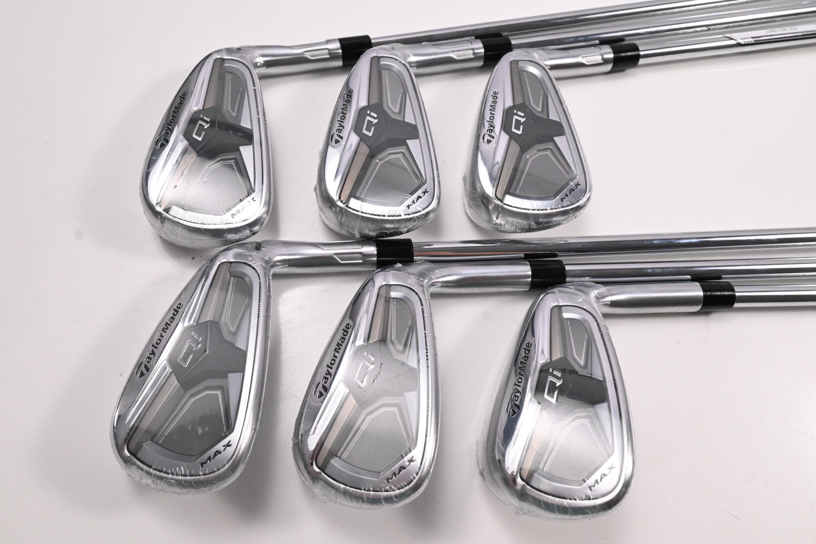 Taylormade Qi Max Irons / 5-PW / Regular Flex KBS MAX MT 85 Shafts