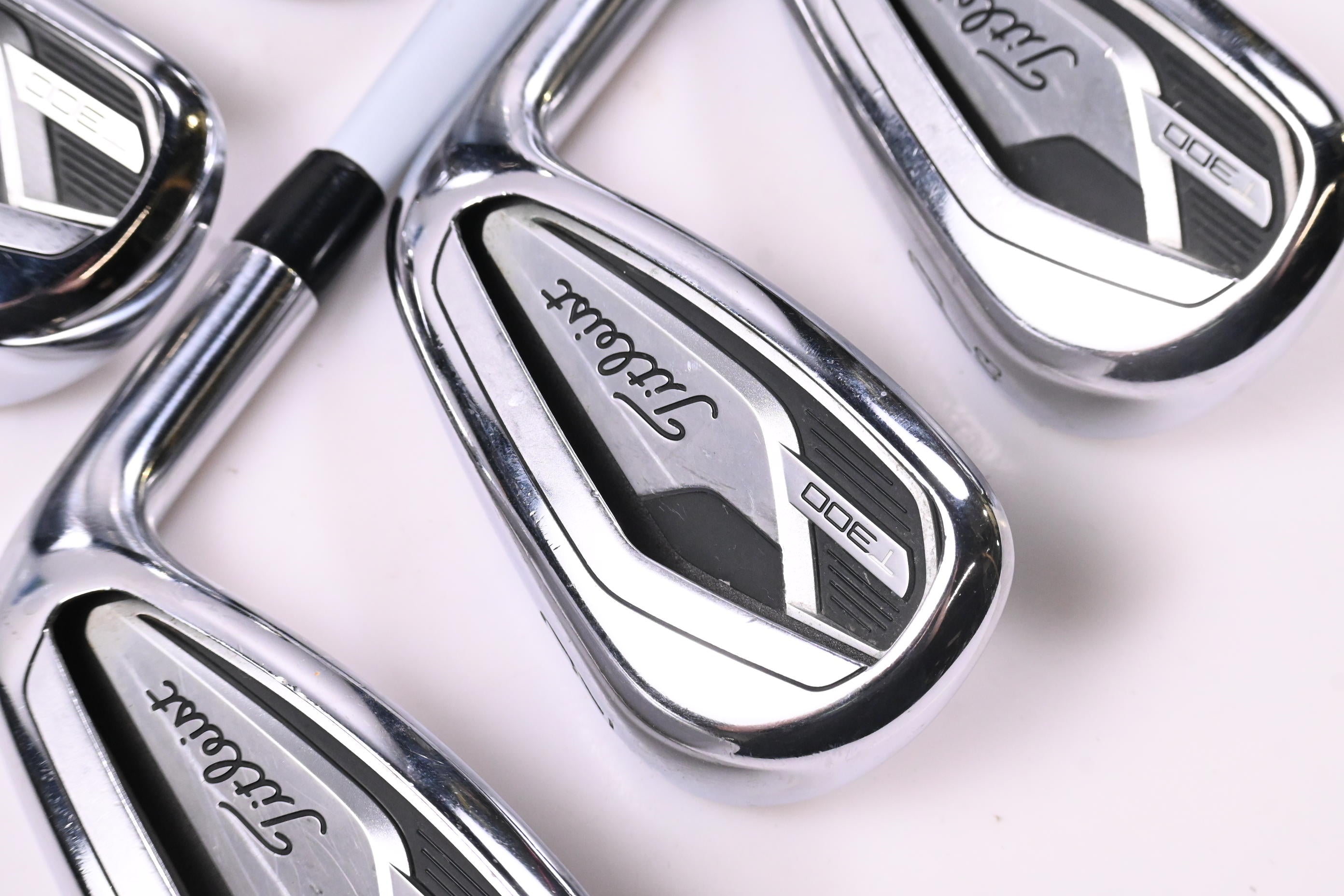 Ladies Titleist T300 2021 Irons / 6-PW / Ladies Flex Tensei AV Red AM(2) Shafts