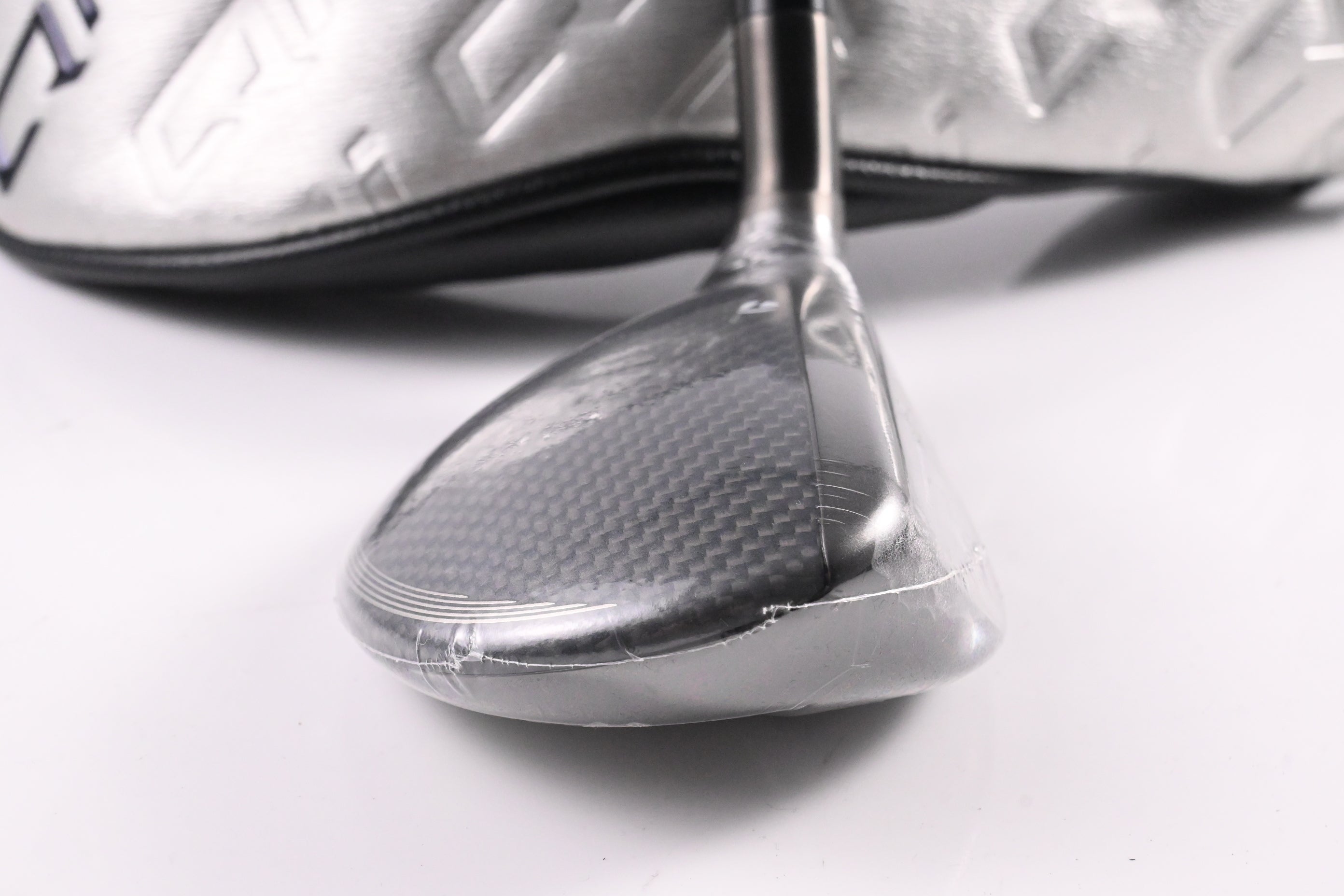 Taylormade Qi35 Max Lite #5 Hybrid / 27 Degree / Senior Flex Vanquish 5 Shaft