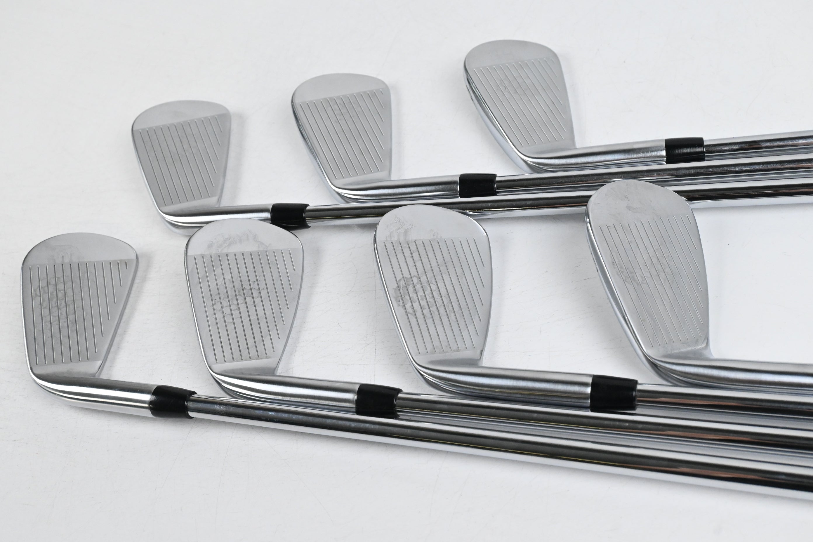 Titleist T100 S 2019 Irons / 4-PW / Stiff Flex Project X LZ 120 Shafts