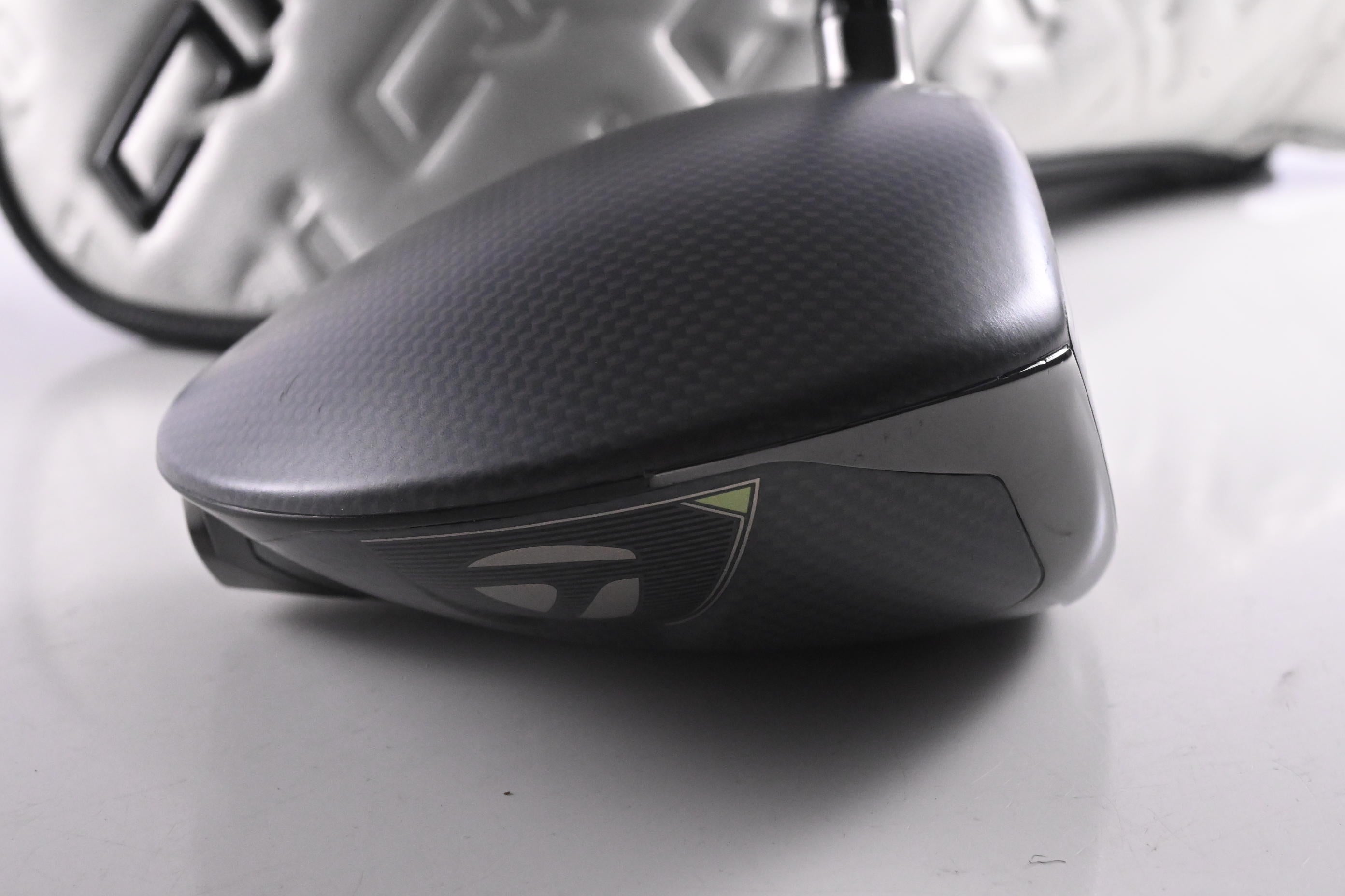 Taylormade Qi35 LS Driver / 9 Degree / Stiff Flex Ventus Blue 5 Shaft