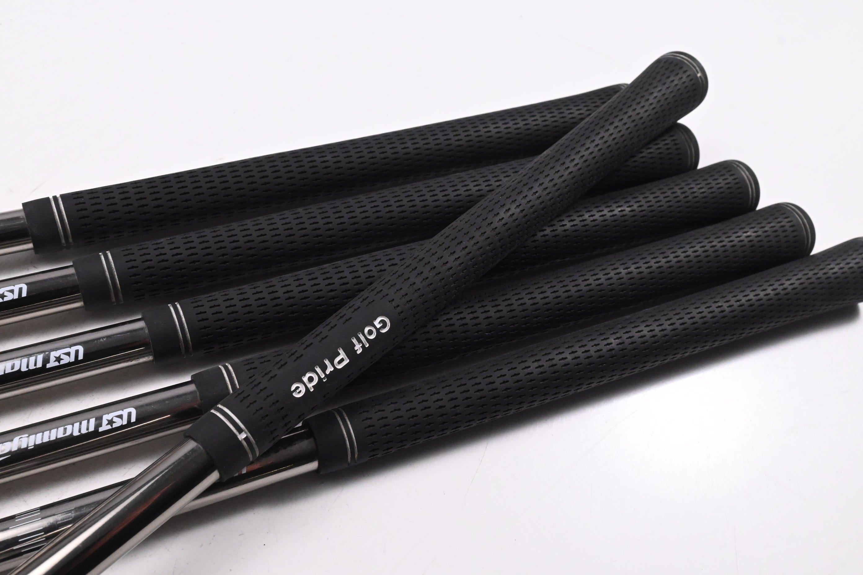 Mizuno JPX 923 Hot Metal Irons / 5-PW / Regular Flex UST Recoil 95 Shafts