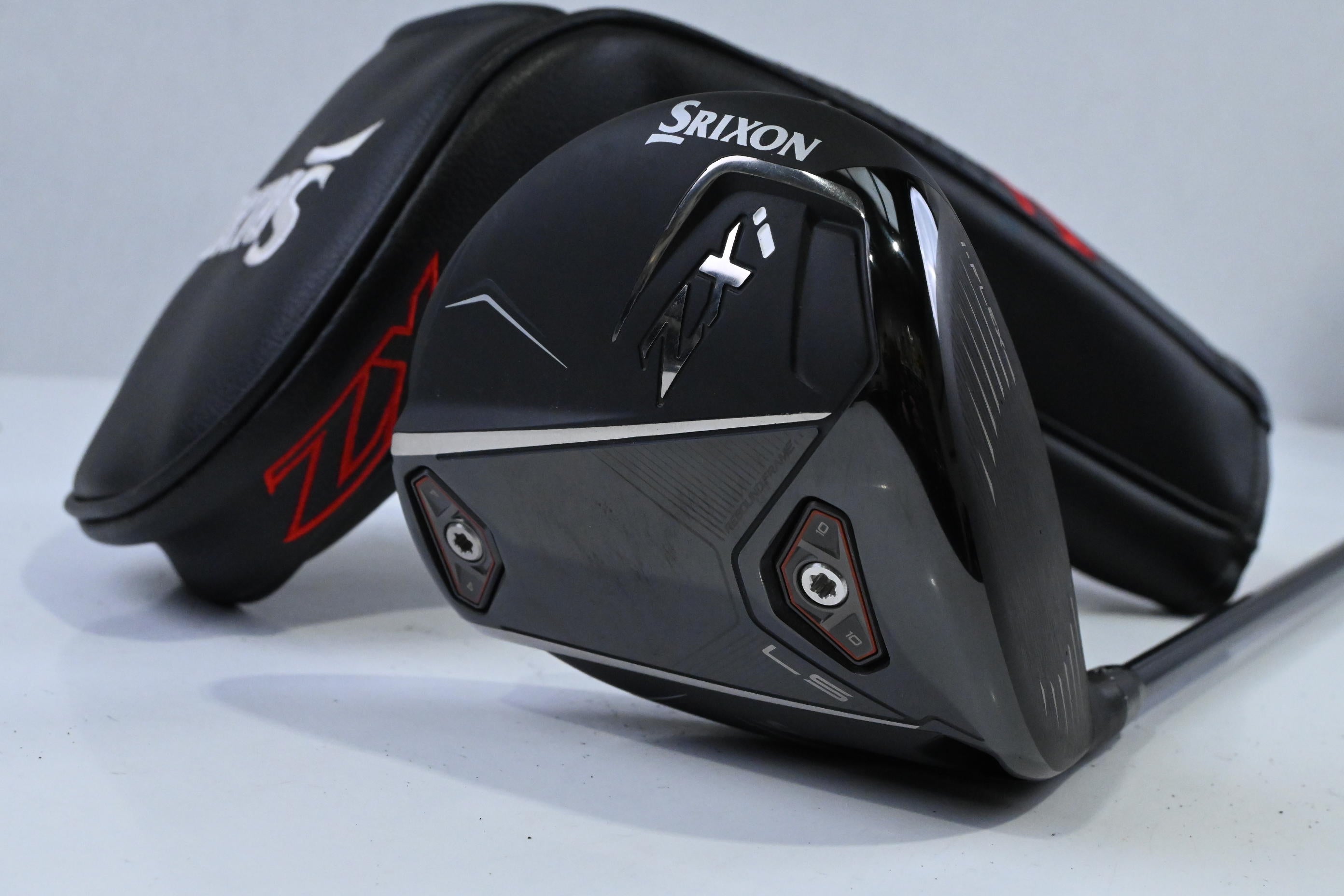 Srixon ZXi LS Driver / 9 Degree / Stiff Flex Fujikura Ventus TR Blue 6 Shaft