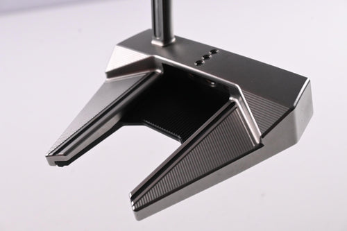 Scotty Cameron 2024 Phantom 7.5 Putter / 33 Inch