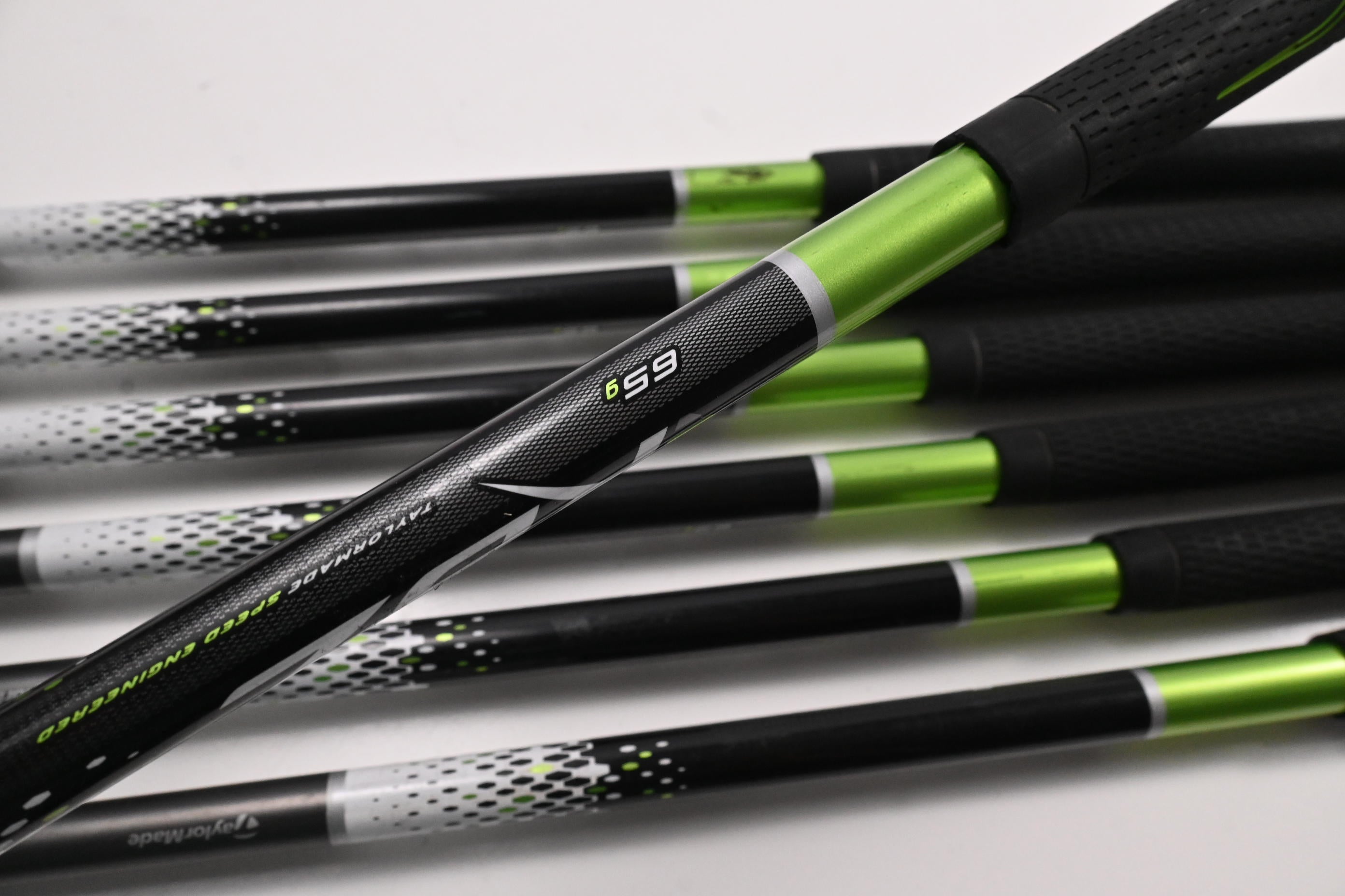 Taylormade RBZ Irons / 5-PW+SW / Regular Flex Taylormade 65 Shafts