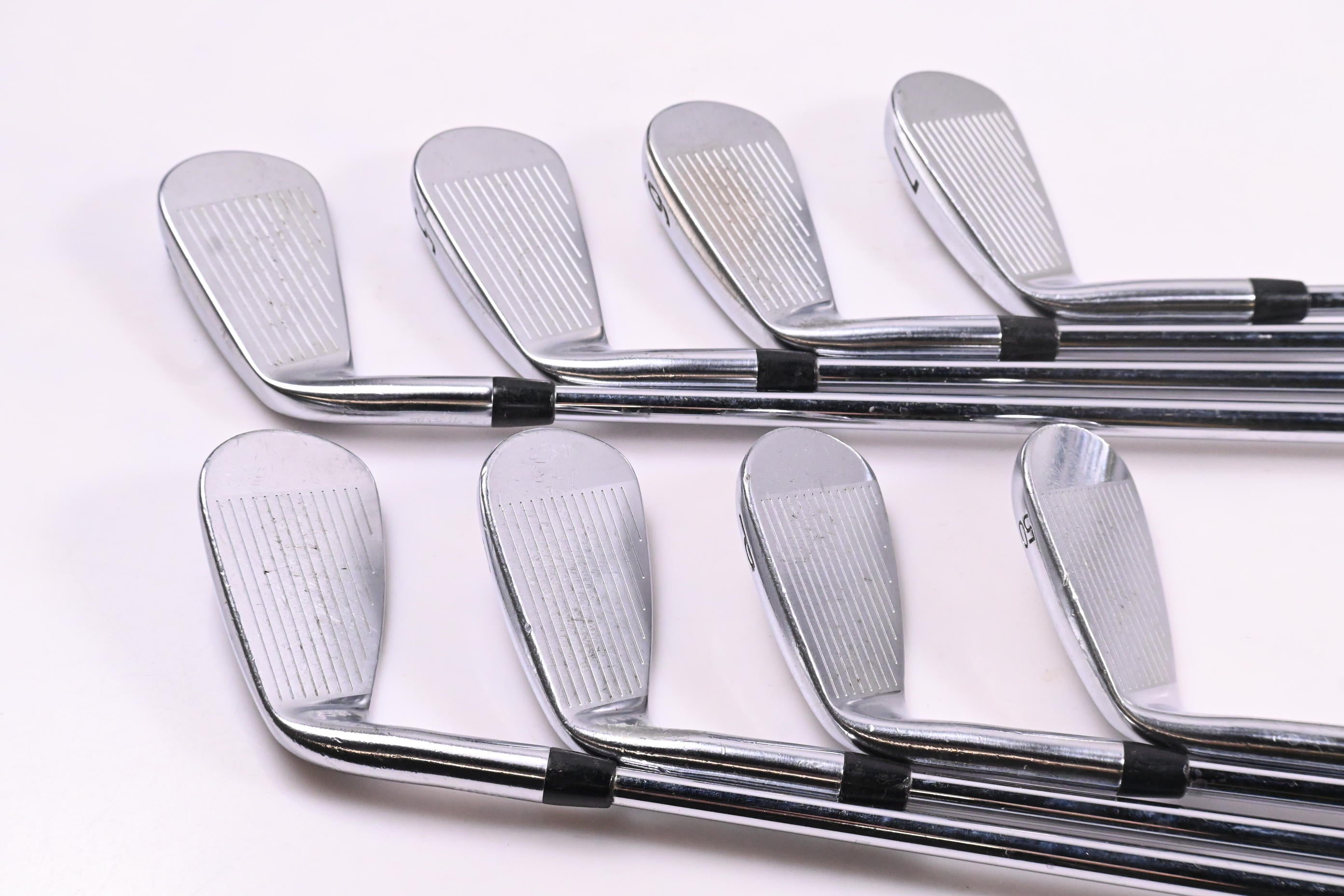 Titleist 718 AP2 Irons / 4-PW+50° / Regular Flex Project X Shaft
