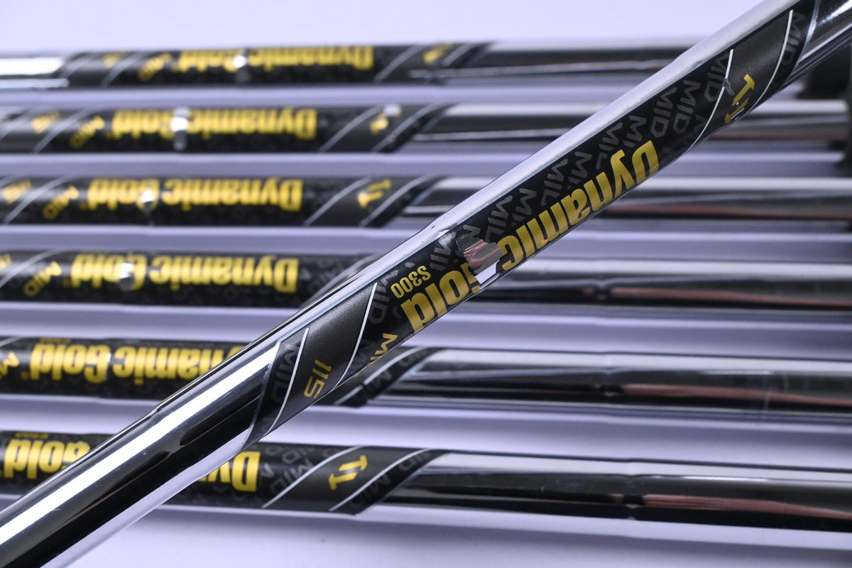 Taylormade P770 2024 Irons / 4-PW / Stiff Flex Dynamic Gold Mid 115 Shafts