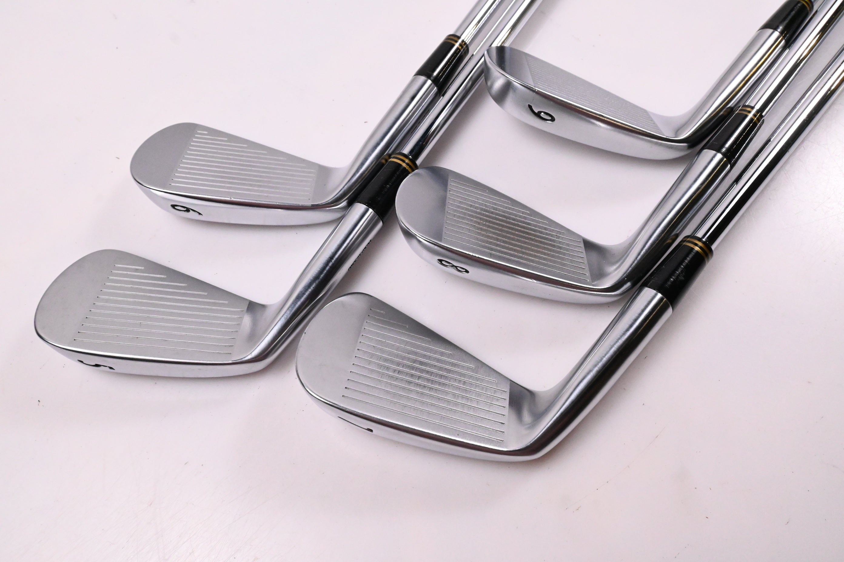 Miura MB-101 Irons / 5-9i / X-Flex N.S.Pro Modus³ Tour 120 Shafts