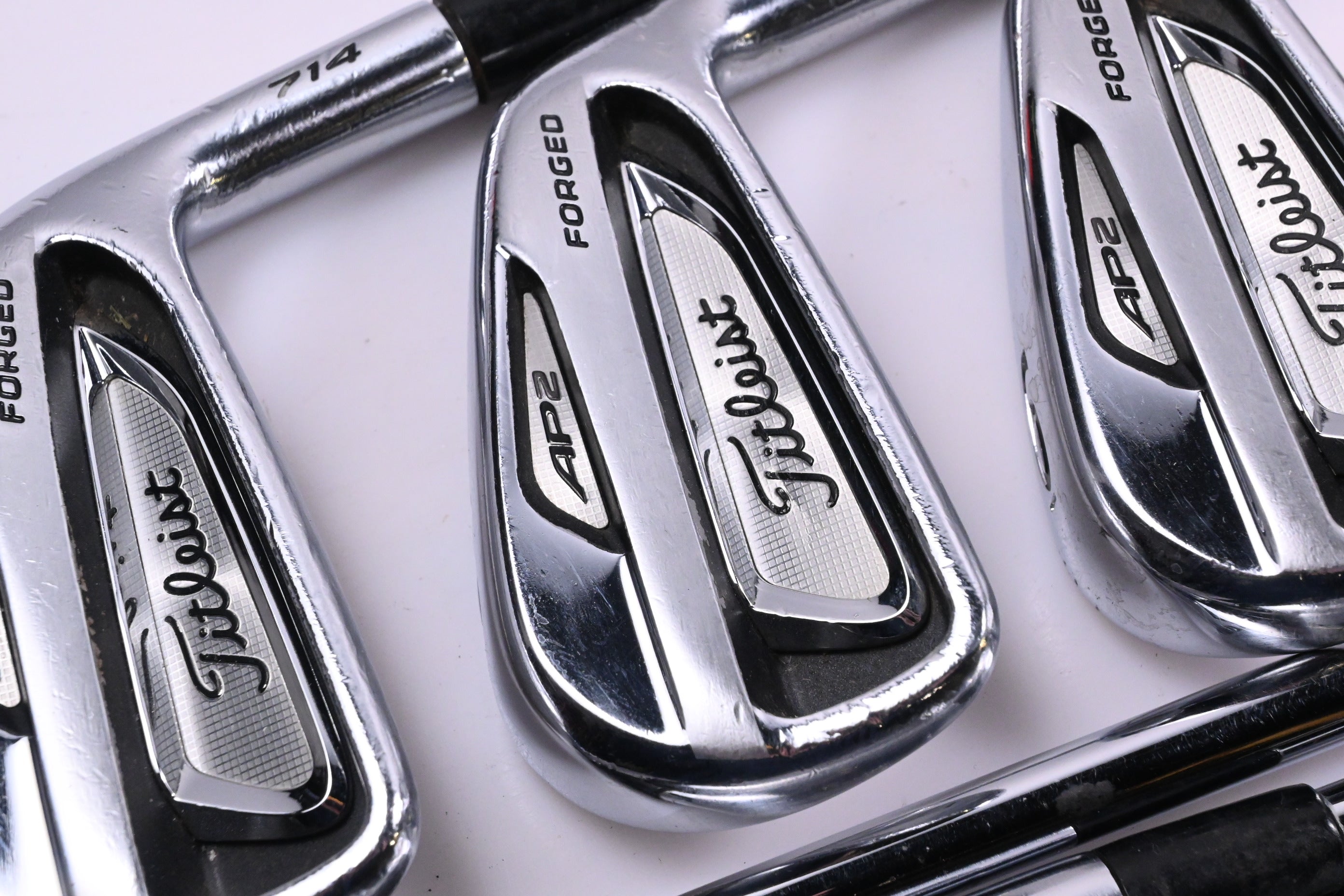 Titleist 714 AP2 Irons / 4-PW / Stiff Flex Dynamic Gold S300 Shafts