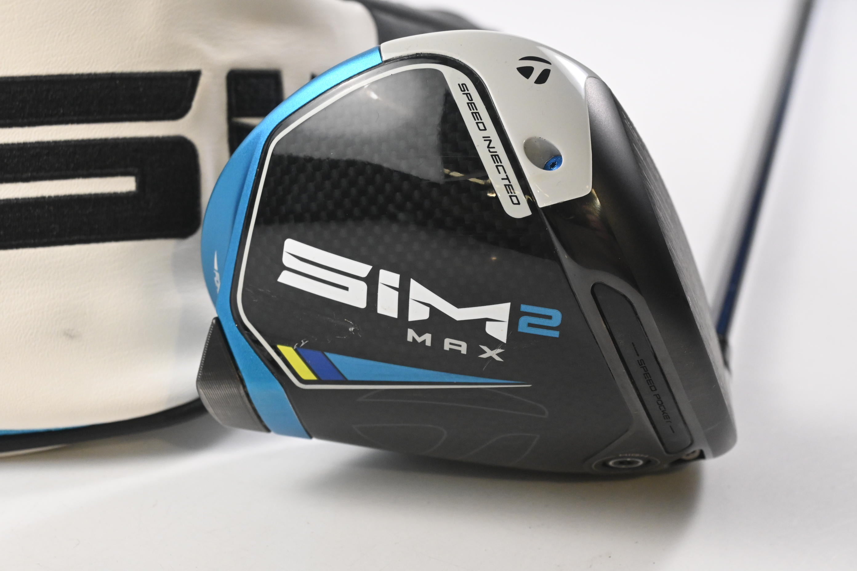 Taylormade SIM2 Max Driver / 9 Degree / Regular Flex Fujikura Ventus Blue 5