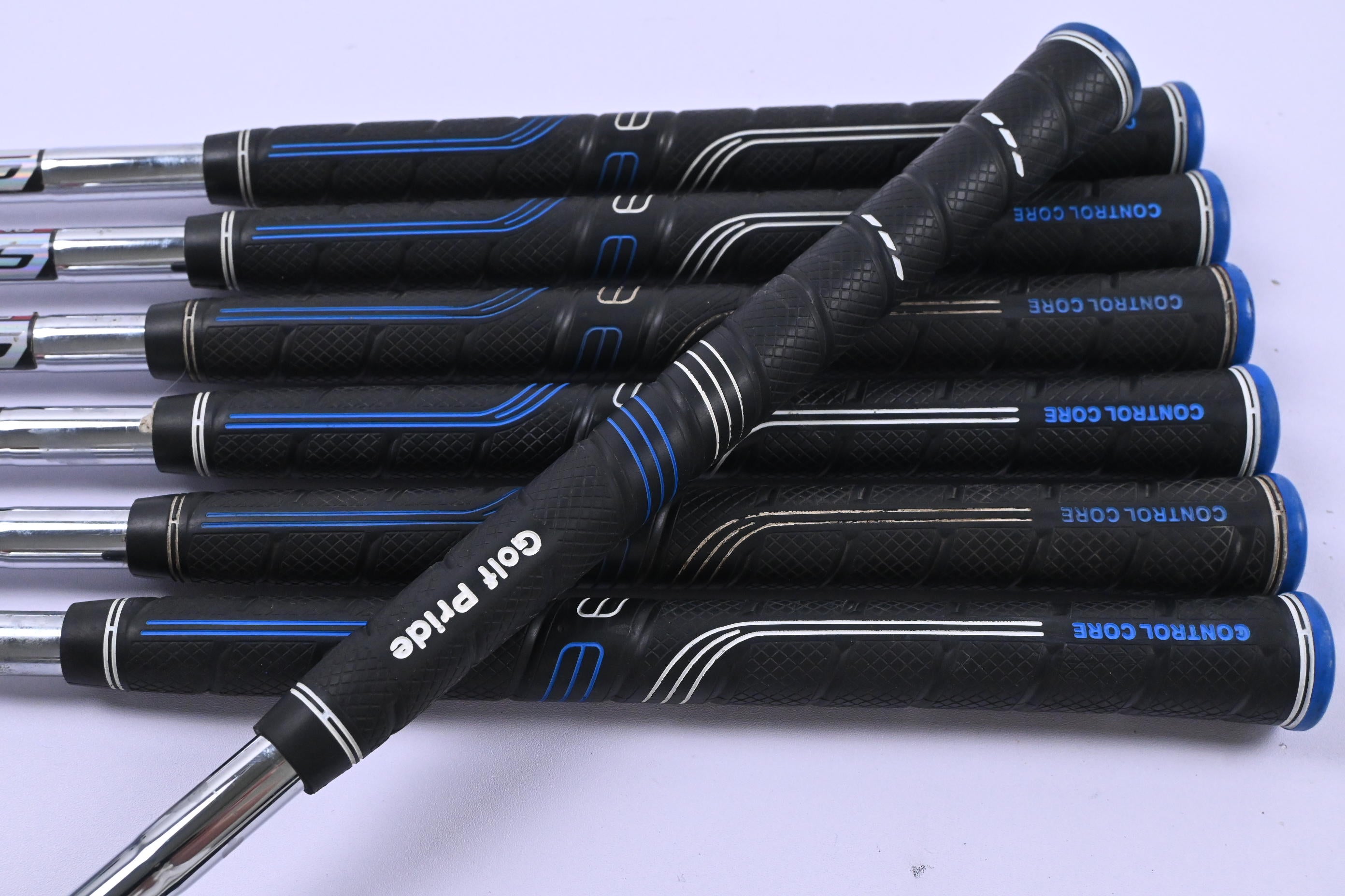 Ping i25 Irons / 4-PW / Black Dot / Regular Flex Ping CFS Shafts