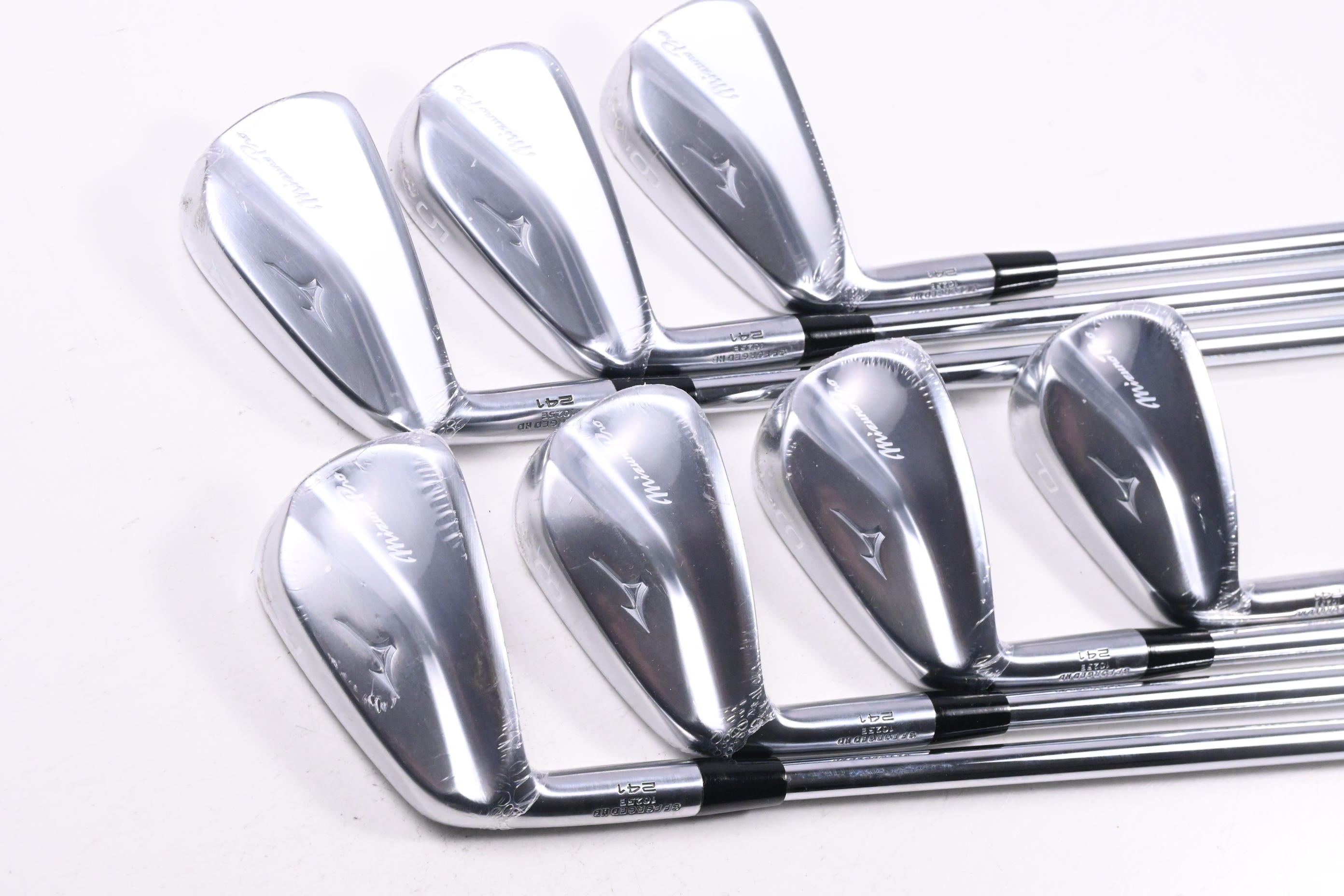 Left Hand Mizuno Pro 241 Irons / 4-PW / X-Flex N.S.Pro Modus³ Tour 120 Shafts