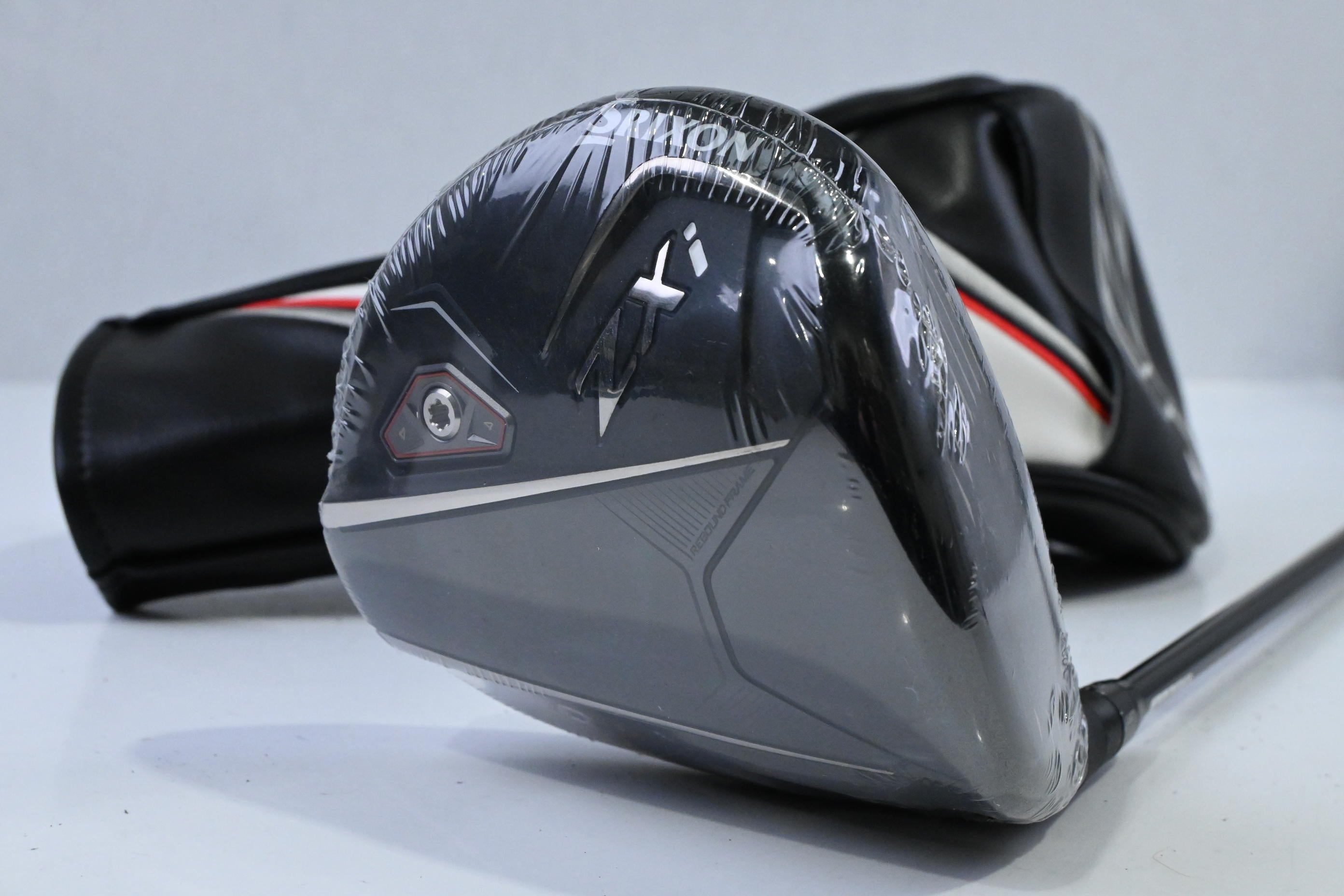 Srixon ZXi Driver / 10.5 Degree / X-Flex HZRDUS Gen4 Black 70 Shaft