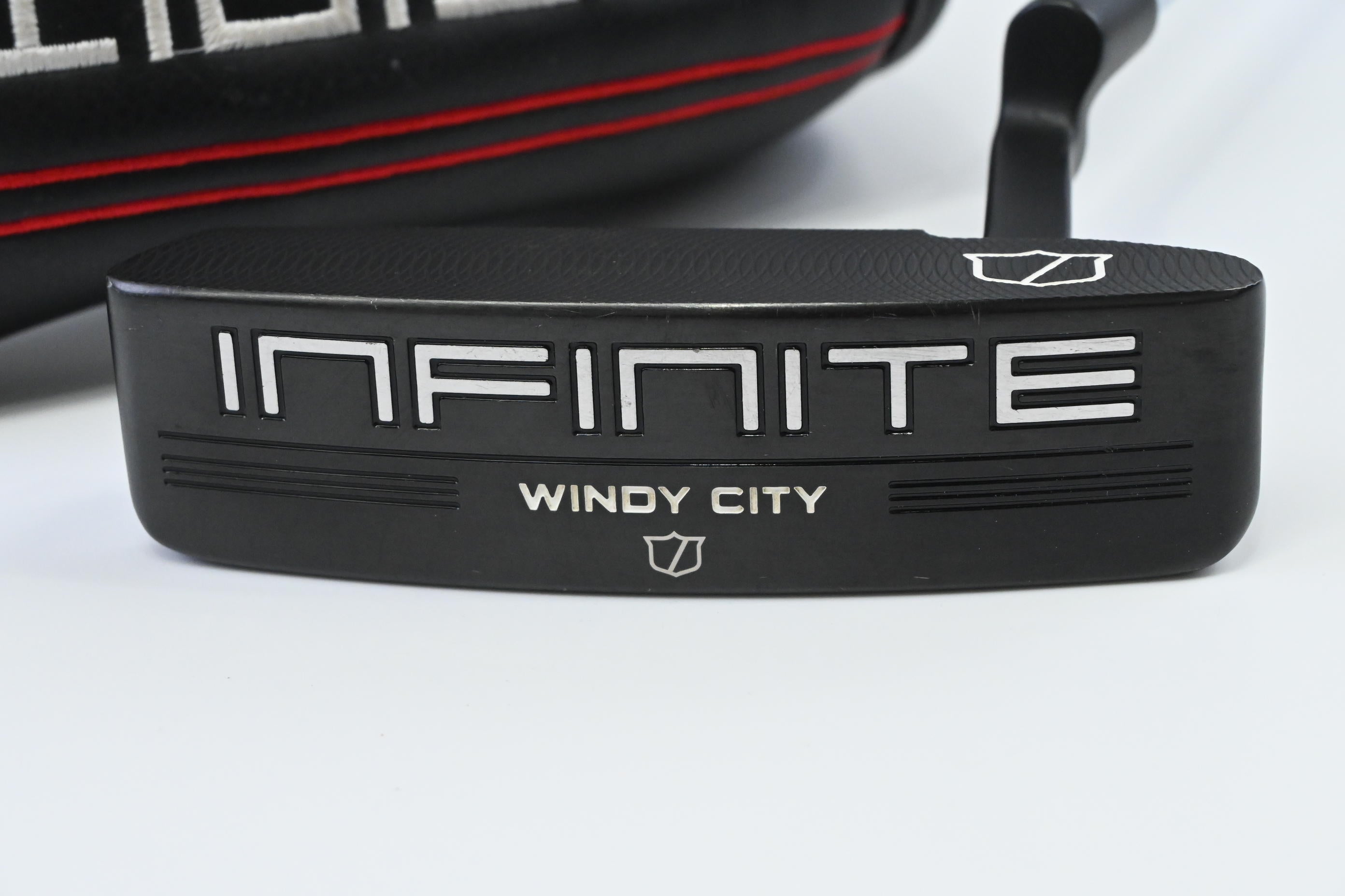 Wilson Infinite Windy City 2024 Putter / 34 Inch