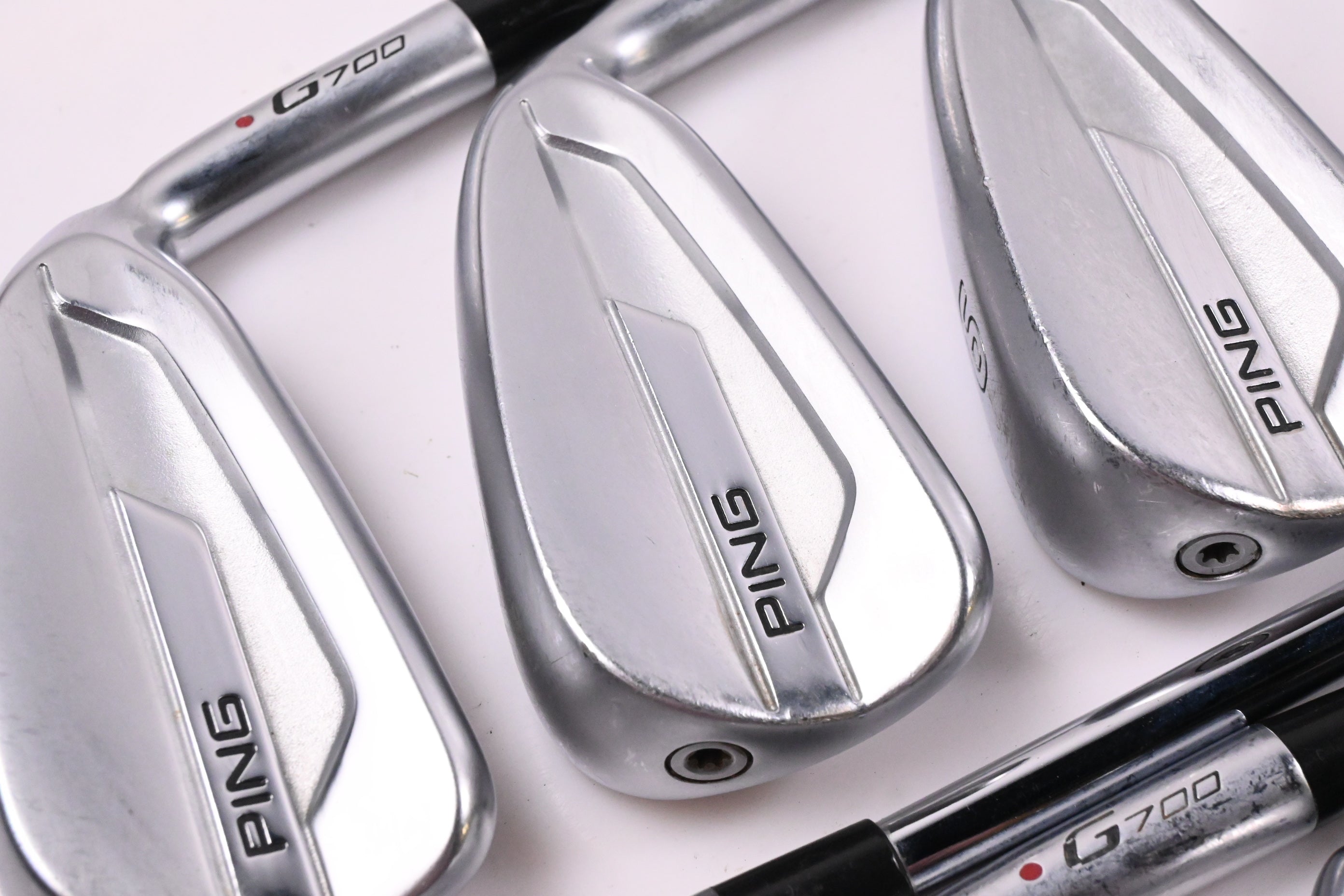 Ping G700 Irons / 4-PW+GW+SW / Maroon Dot / Stiff Flex Ping AWT 2.0 Shafts