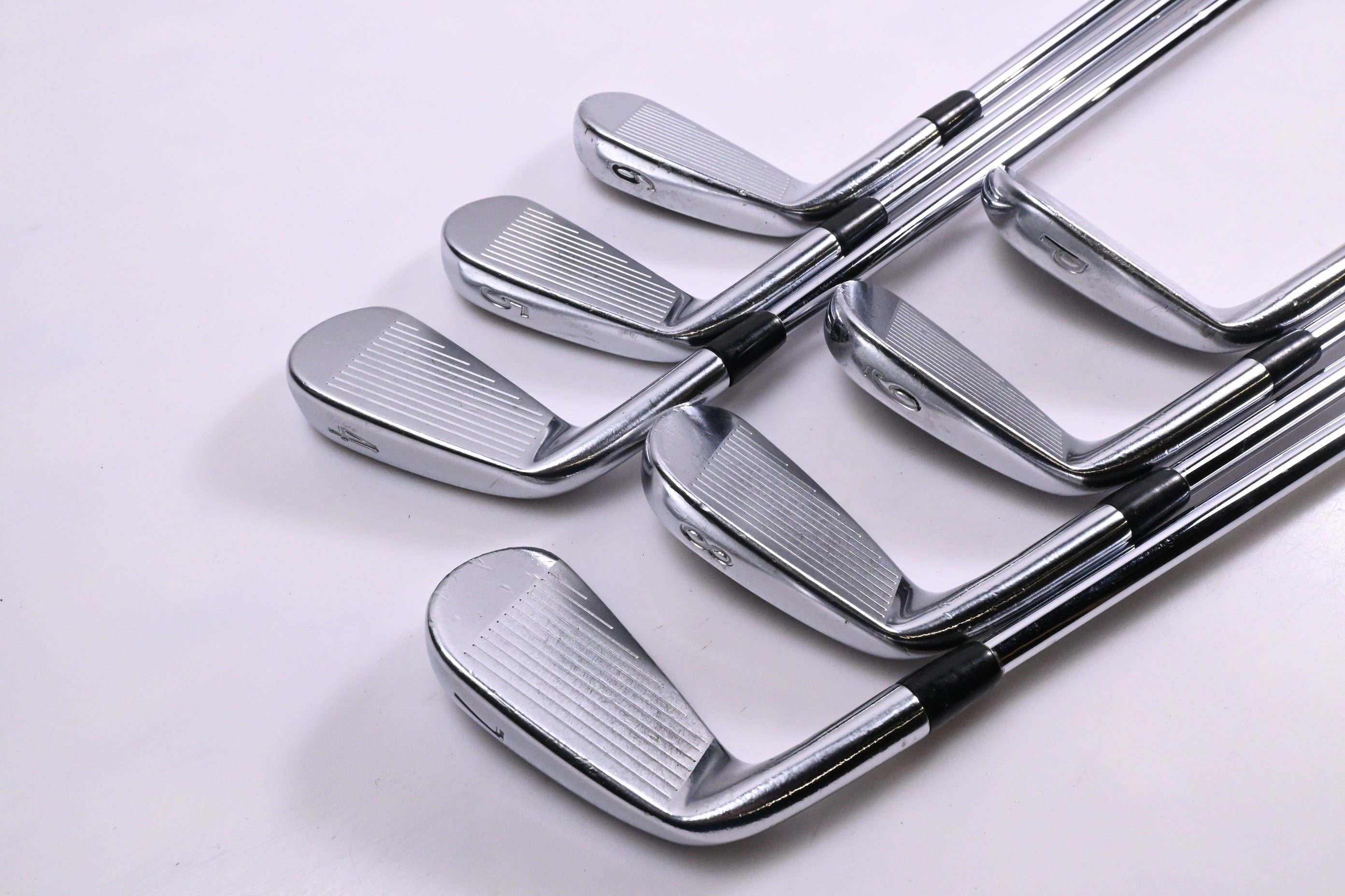 Titleist 714 AP2 Irons / 4-PW / Stiff Flex Dynamic Gold S300 Shafts