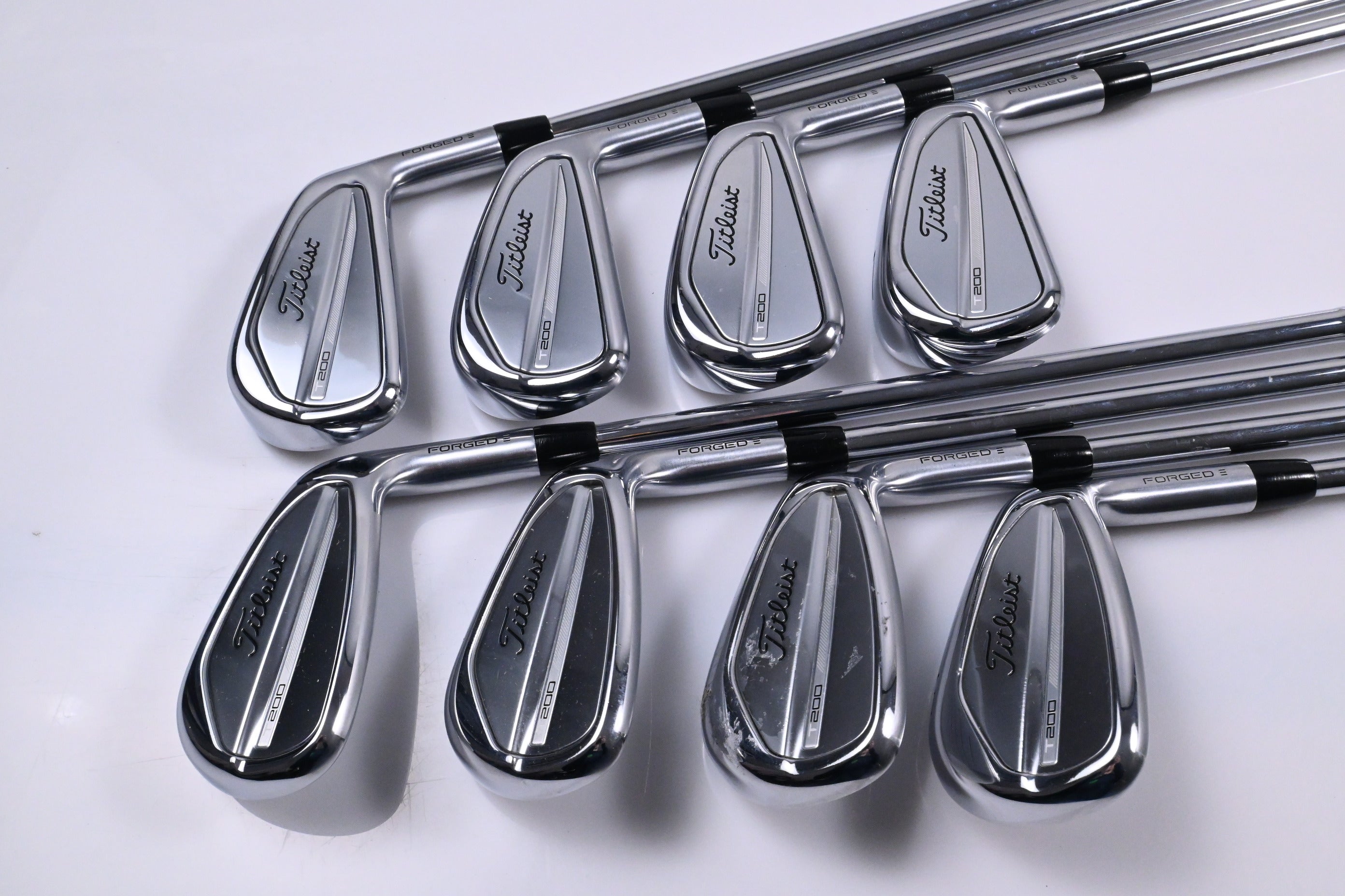 Titleist T200 2023 Irons / 4-PW+GW / Stiff Flex True Temper AMT Black S300