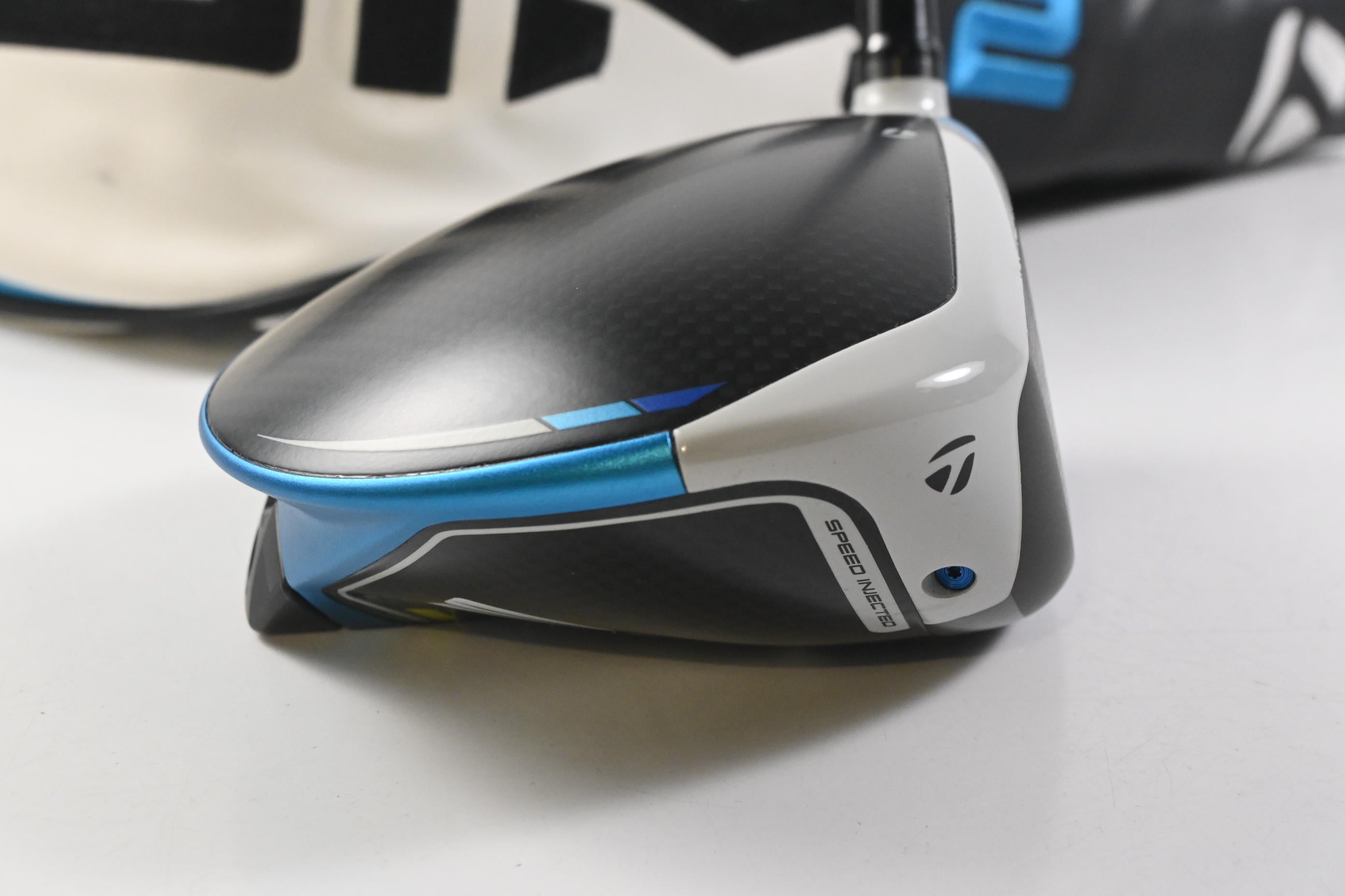 Taylormade SIM2 Max Driver / 9 Degree / Regular Flex Fujikura Ventus Blue 5