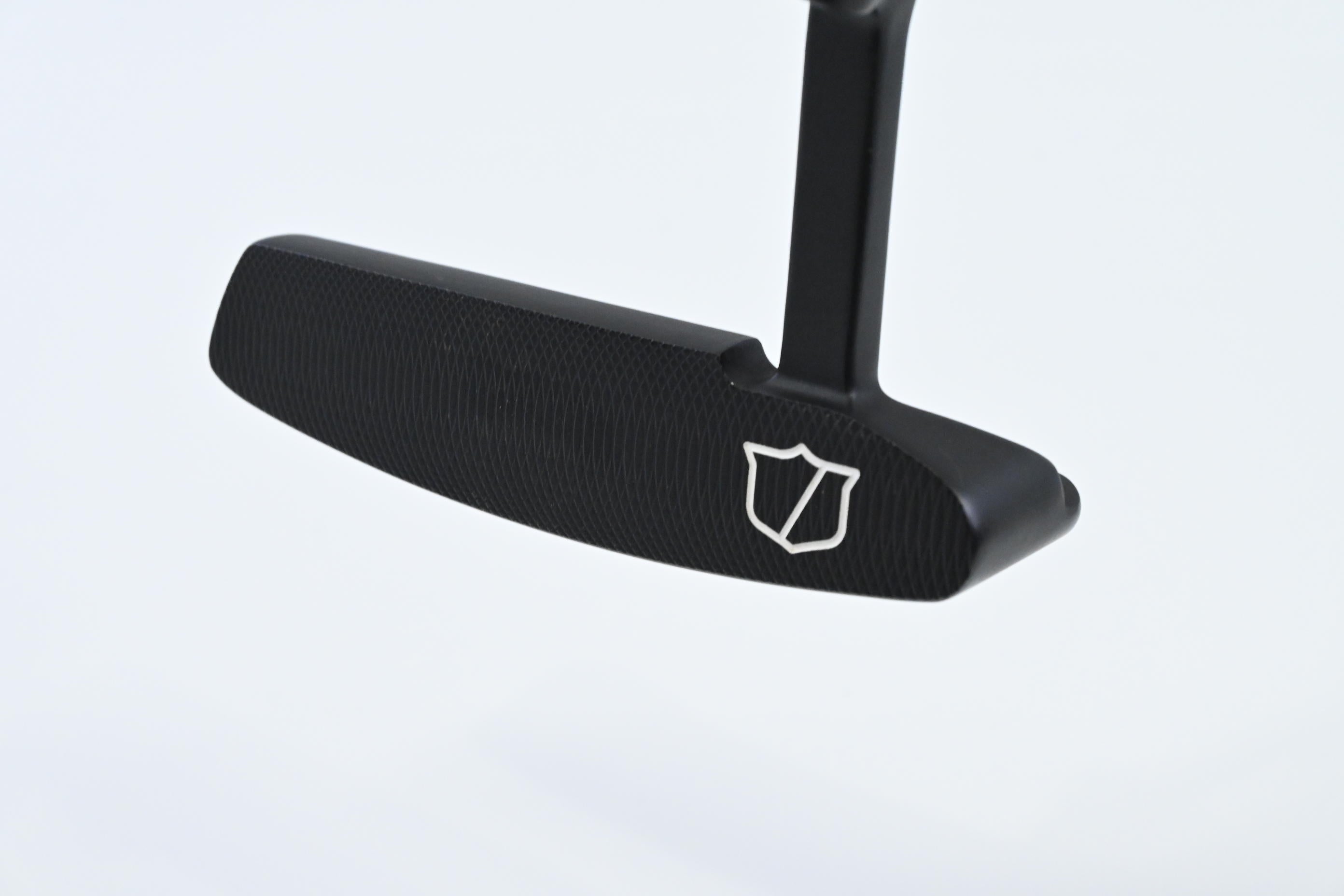 Wilson Infinite Windy City 2024 Putter / 34 Inch