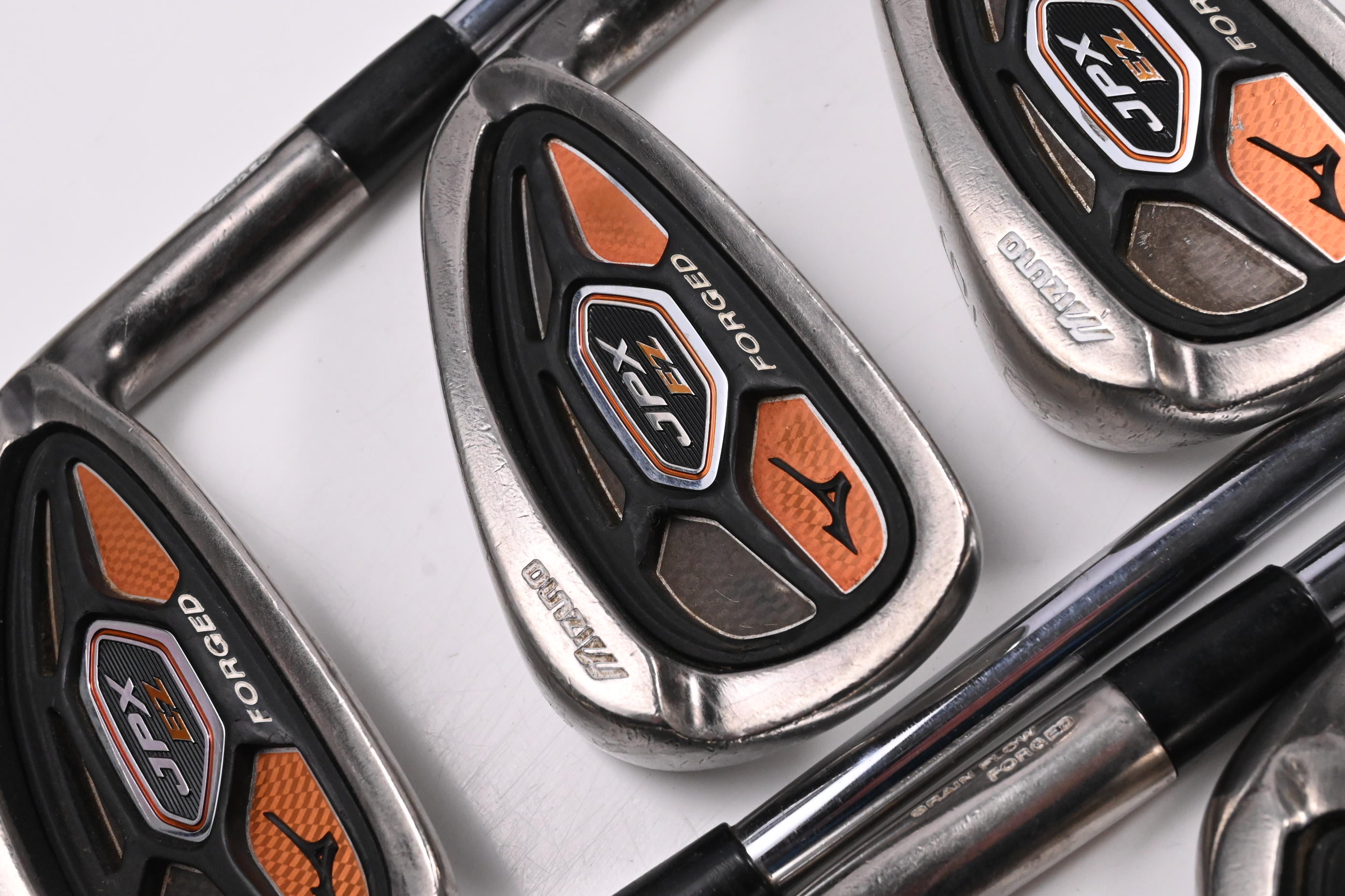 Mizuno JPX EZ Forged 2013 Irons / 4-PW / Stiff Flex XP 105 S300 Shafts