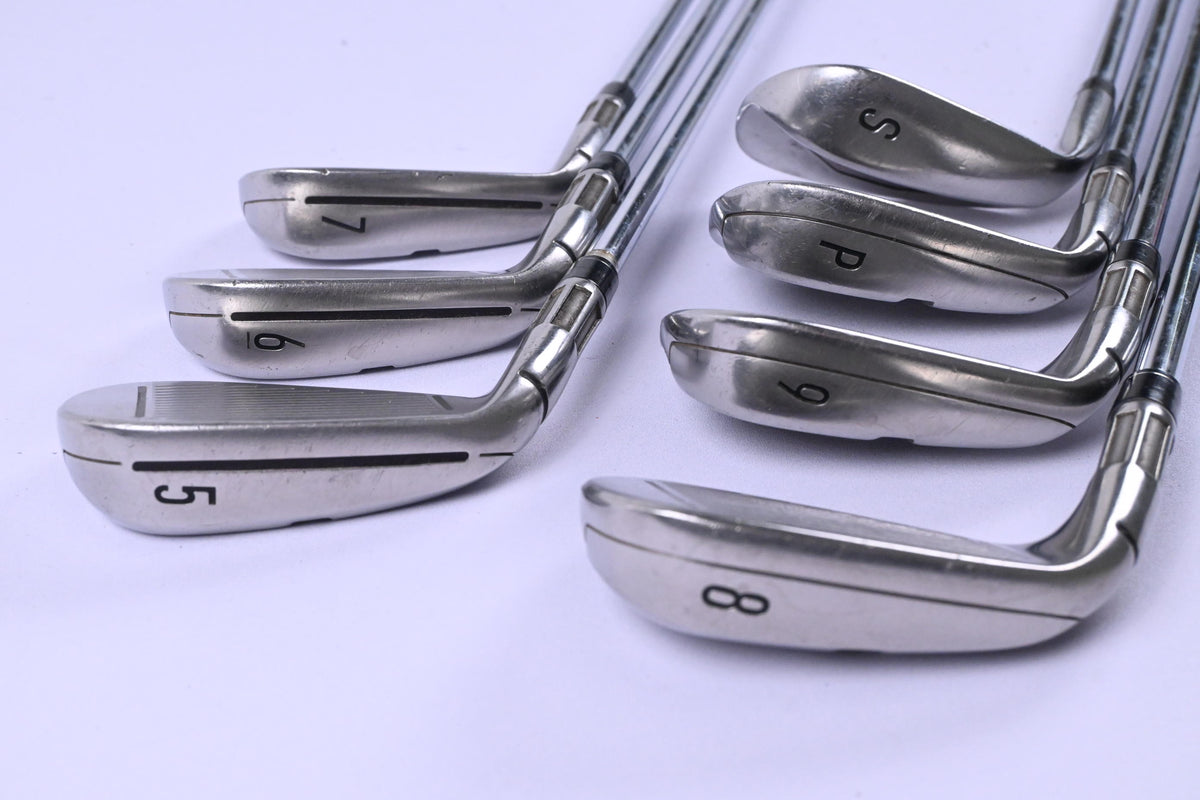 Taylormade M4 Irons / 5-PW+SW / Regular Flex KBS Max 85 Shafts