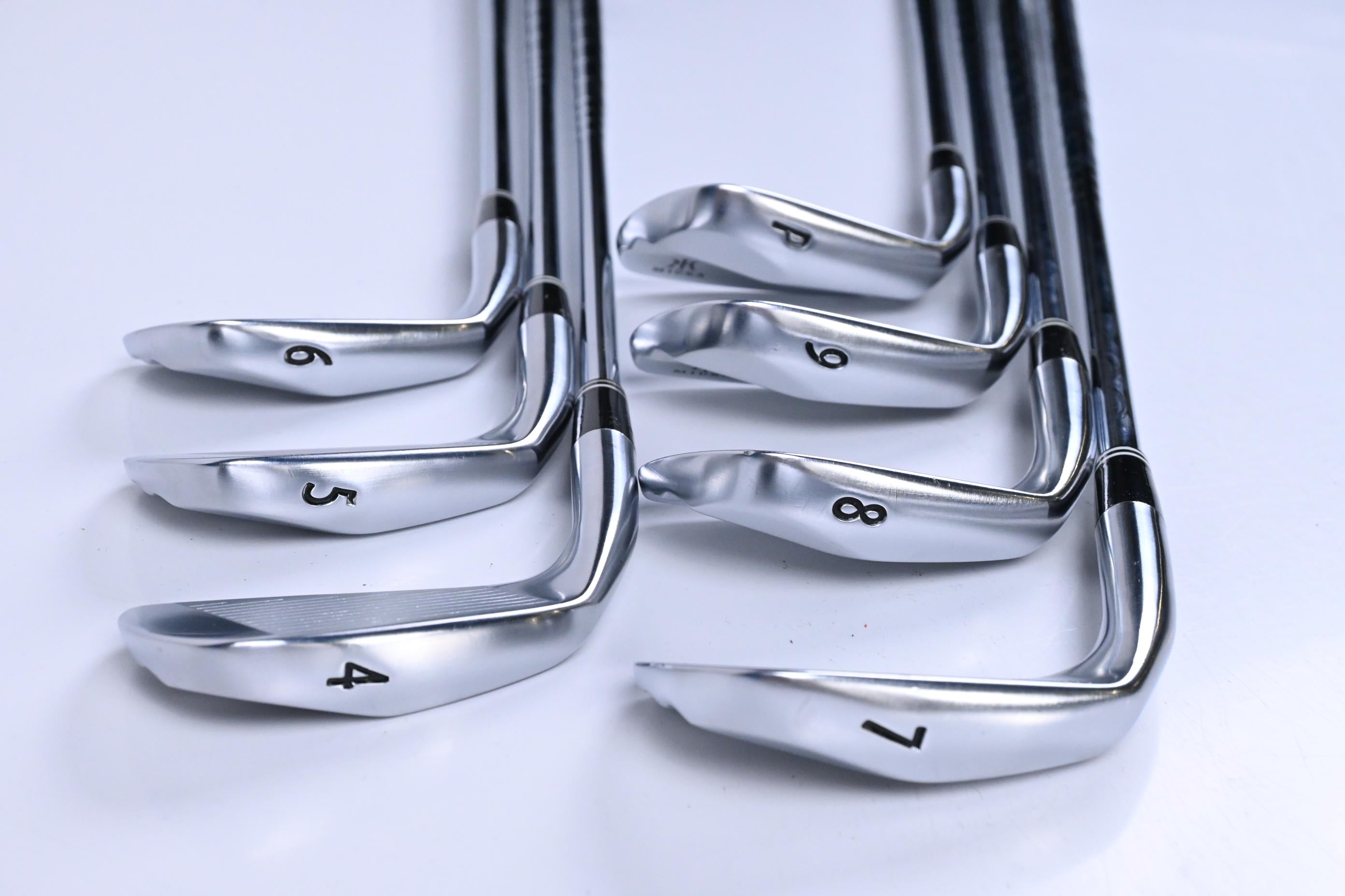 Miura KM-700 Irons / 4-PW / Stiff Flex AMT Black S300 Shafts