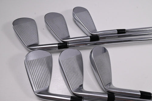 Srixon Z-585 Irons / 5-PW / Regular Flex N.S.Pro Zelos 7 Shafts
