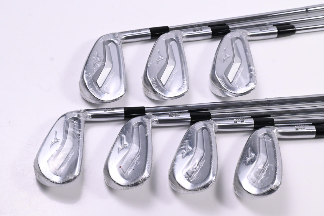 Mizuno Pro 243 Irons / 4-PW / Stiff Flex Dynamic Gold Mid 115 S300 Shafts